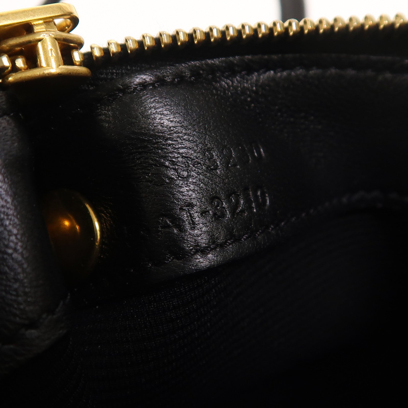 CELINE 羊皮皮革Trio金扣肩背袋