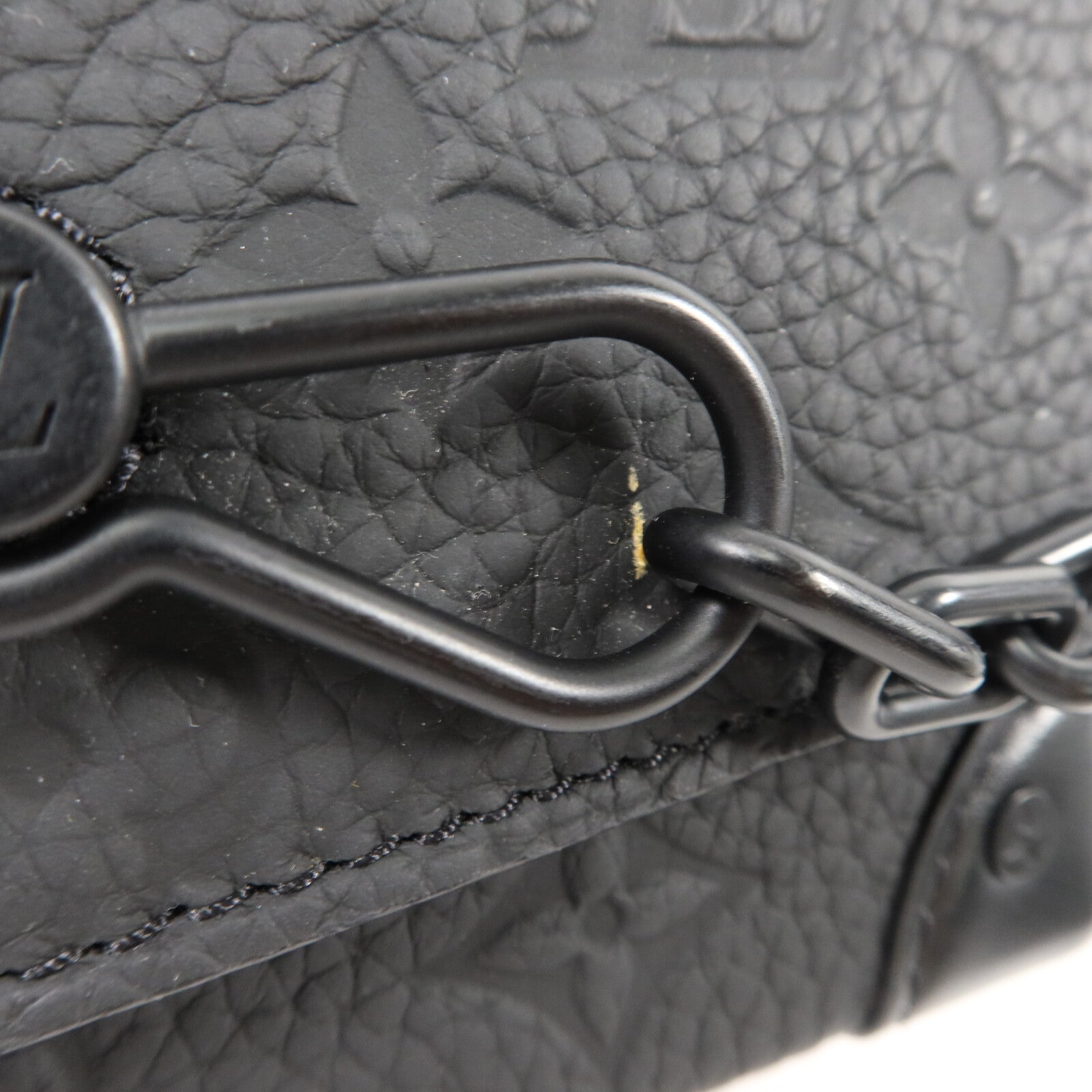 LOUIS VUITTON Monogram Taurillon Steamer Wearable Wallet扣肩背袋