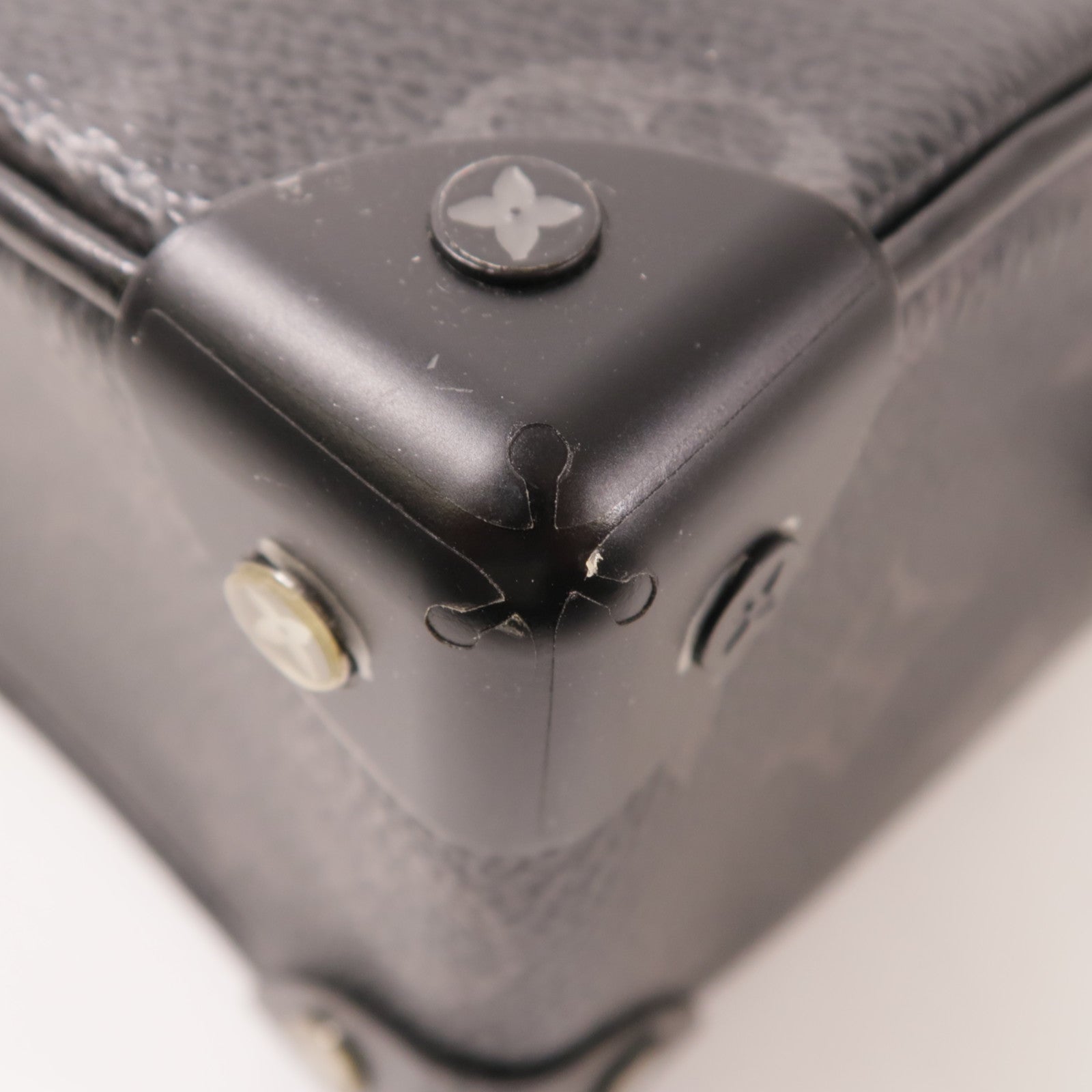 LOUIS VUITTON Monogram Eclipse Mini Soft Trunk肩背袋