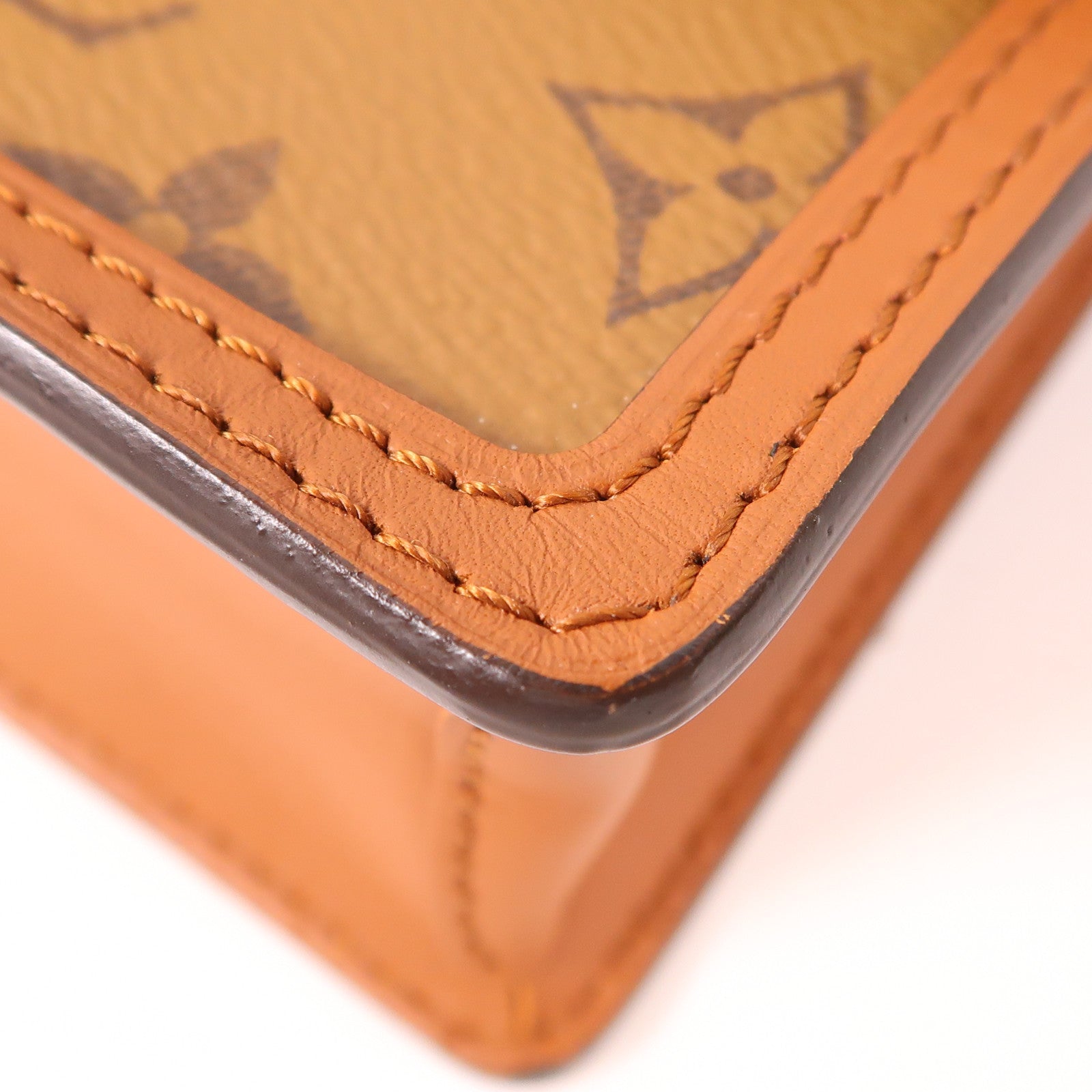 LOUIS VUITTON Monogram Reverse Dauphine肩背袋