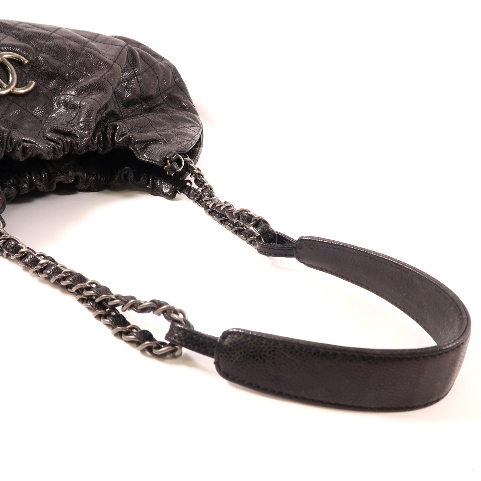 CHANEL 菱格牛皮皮革Chain Shoulder銀扣肩背袋黑色