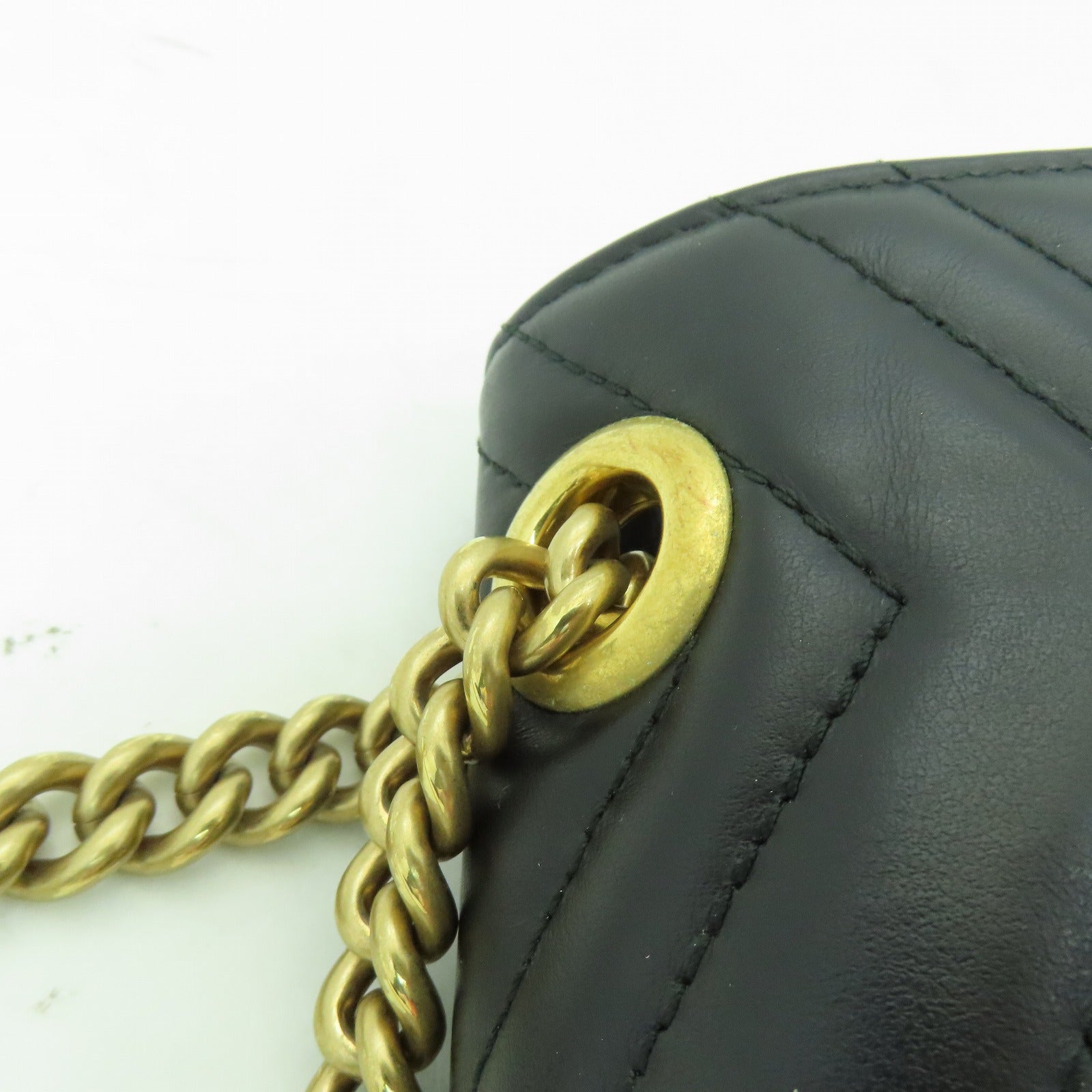 GUCCI 【激減優惠】牛皮皮革GG Marmont金扣鏈帶肩背袋黑色