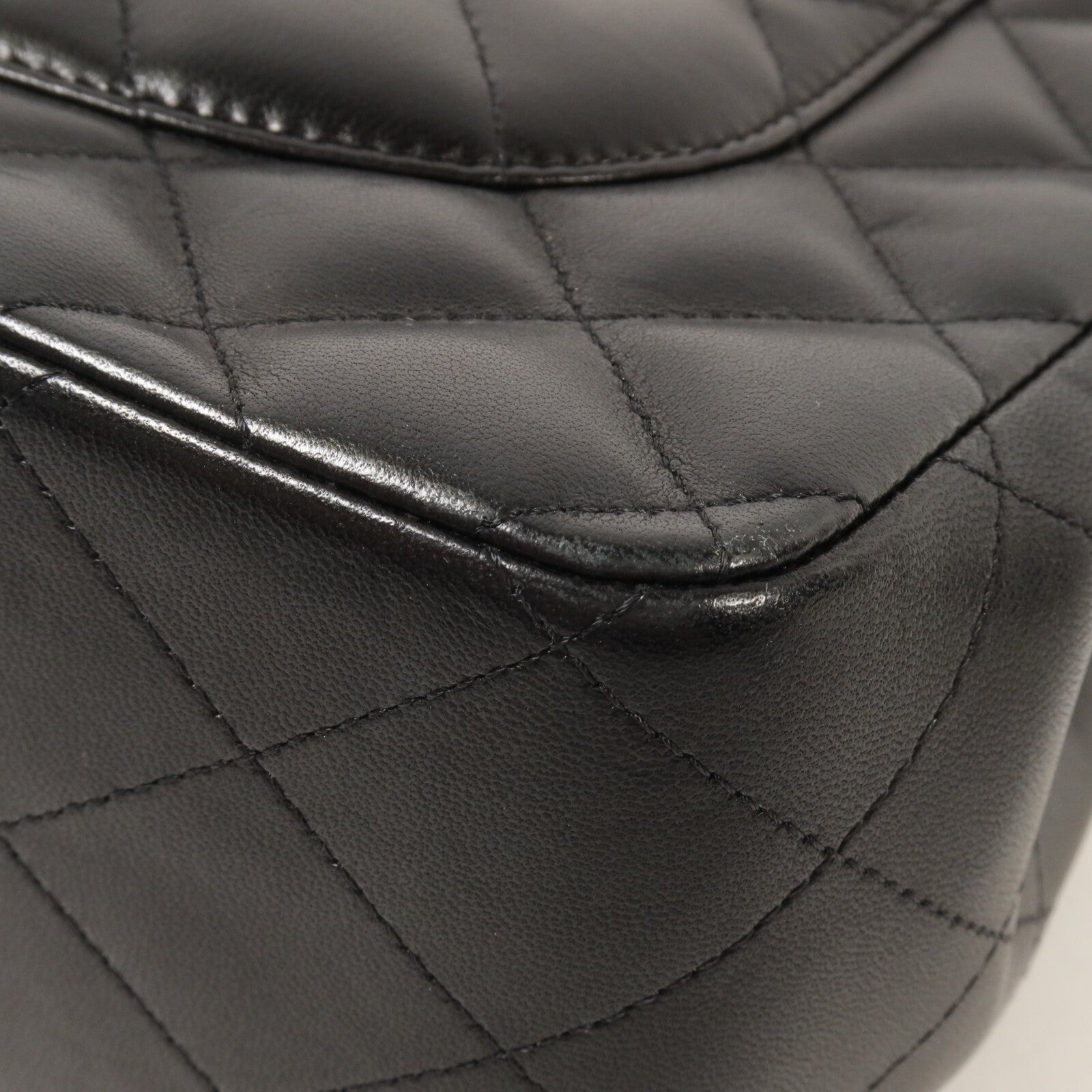 CHANEL 羊皮皮革Large Classic鏈帶肩背袋
