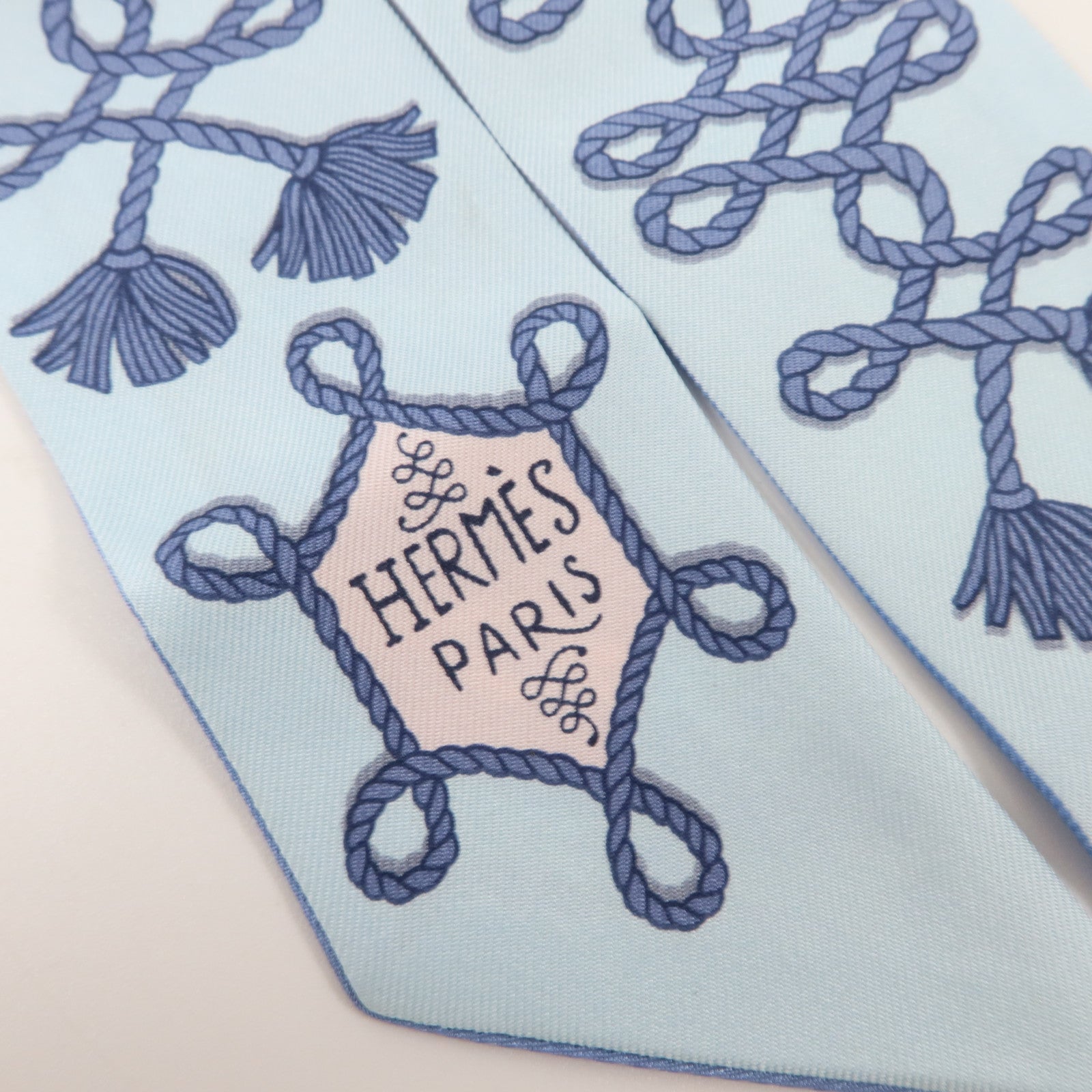 HERMES 絲質Twilly絲巾