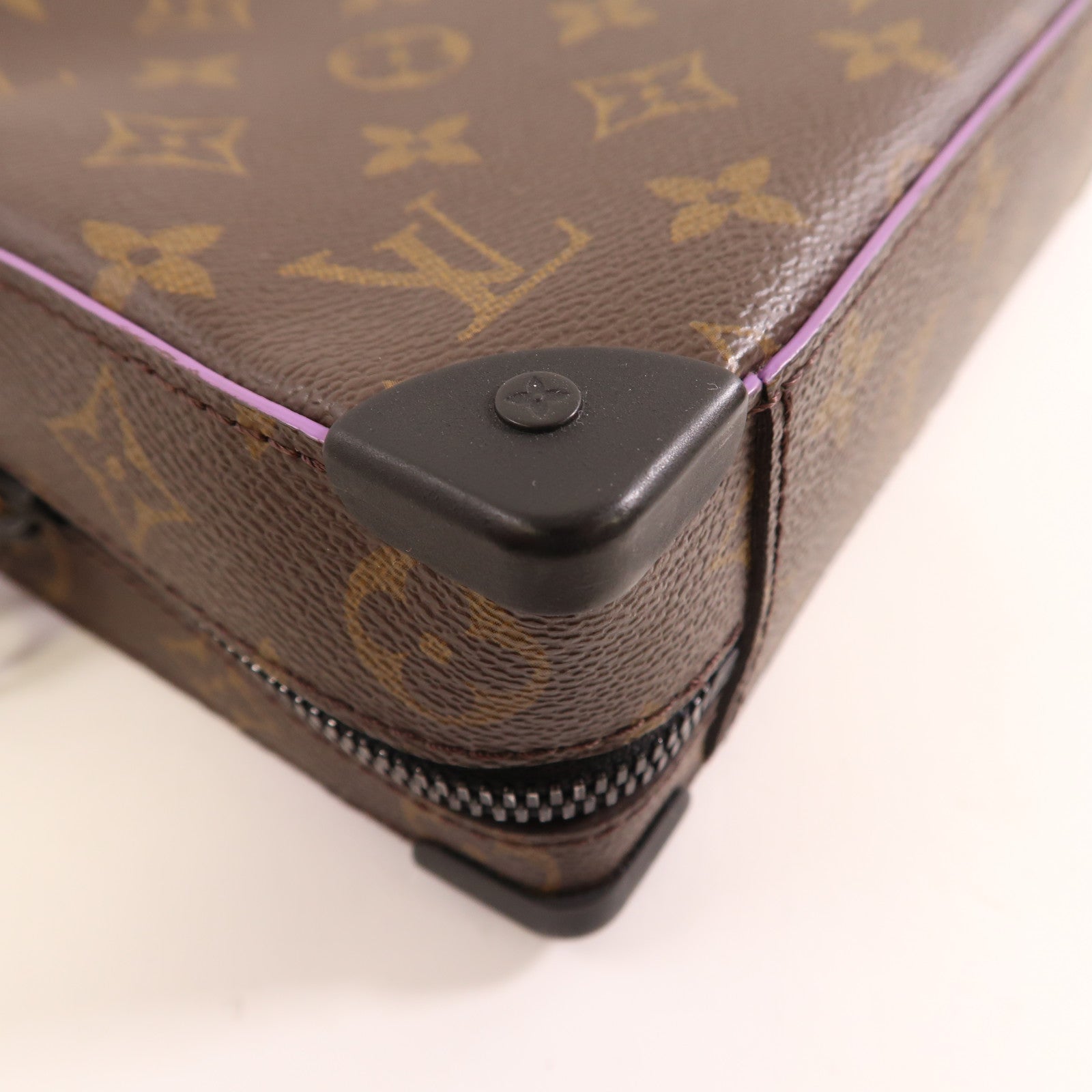 LOUIS VUITTON Monogram Handle Soft Trunk肩背袋