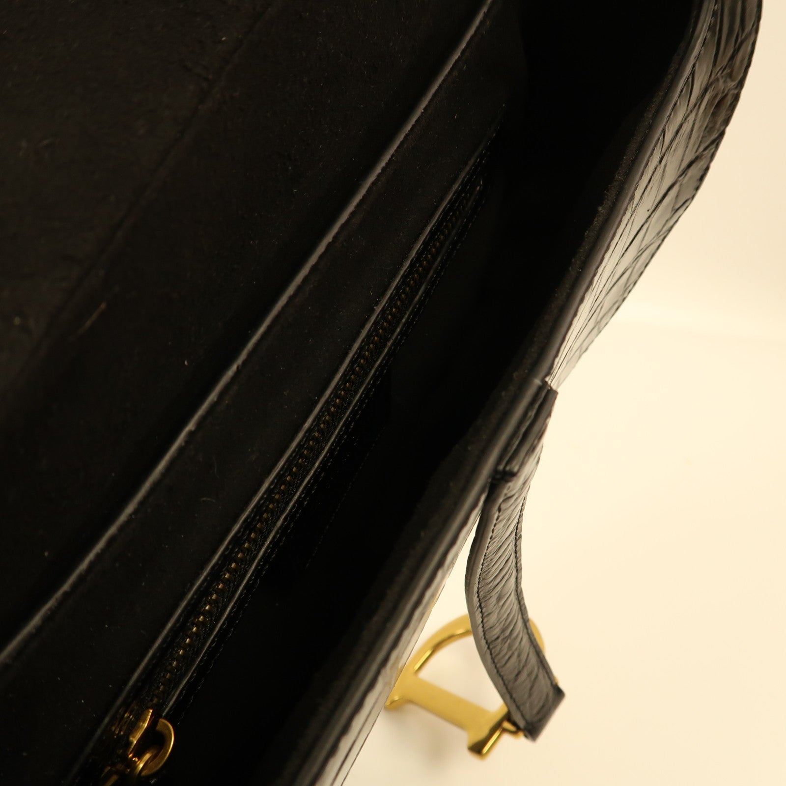 Dior Alligator皮革Saddle Bag金扣肩背袋黑色
