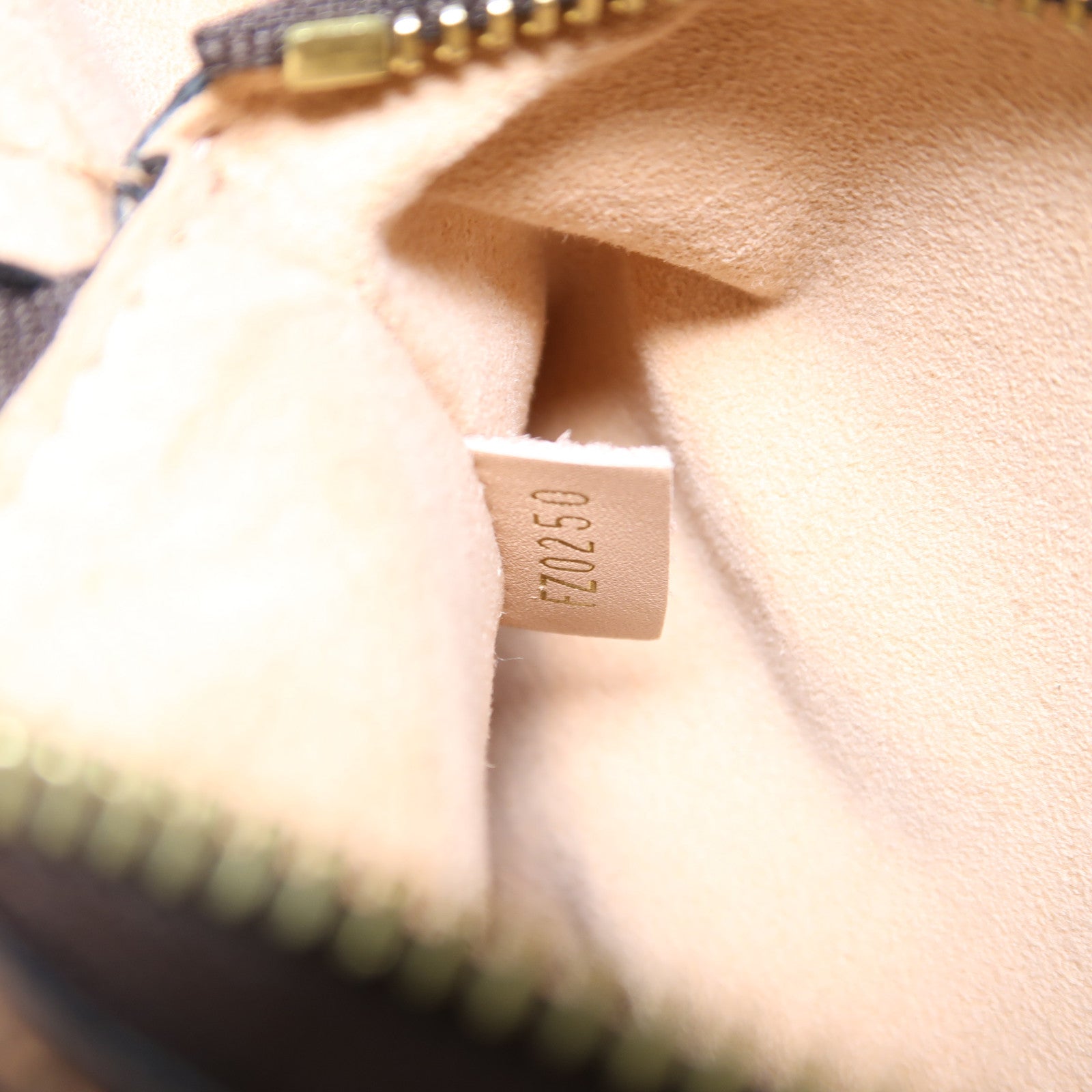 LOUIS VUITTON Damier Neo Noe MM金扣肩背袋啡色