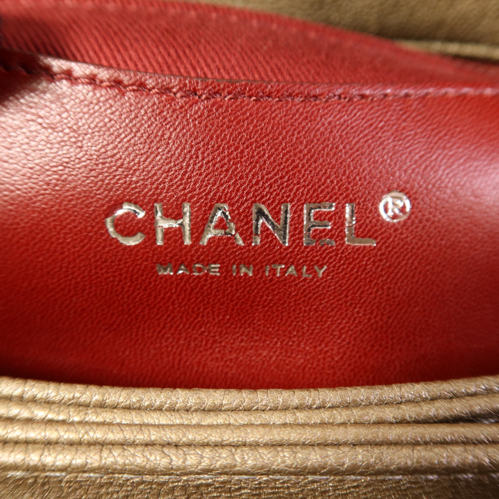 CHANEL 牛皮皮革Mademoiselle Bowling Bag鏈帶肩背袋