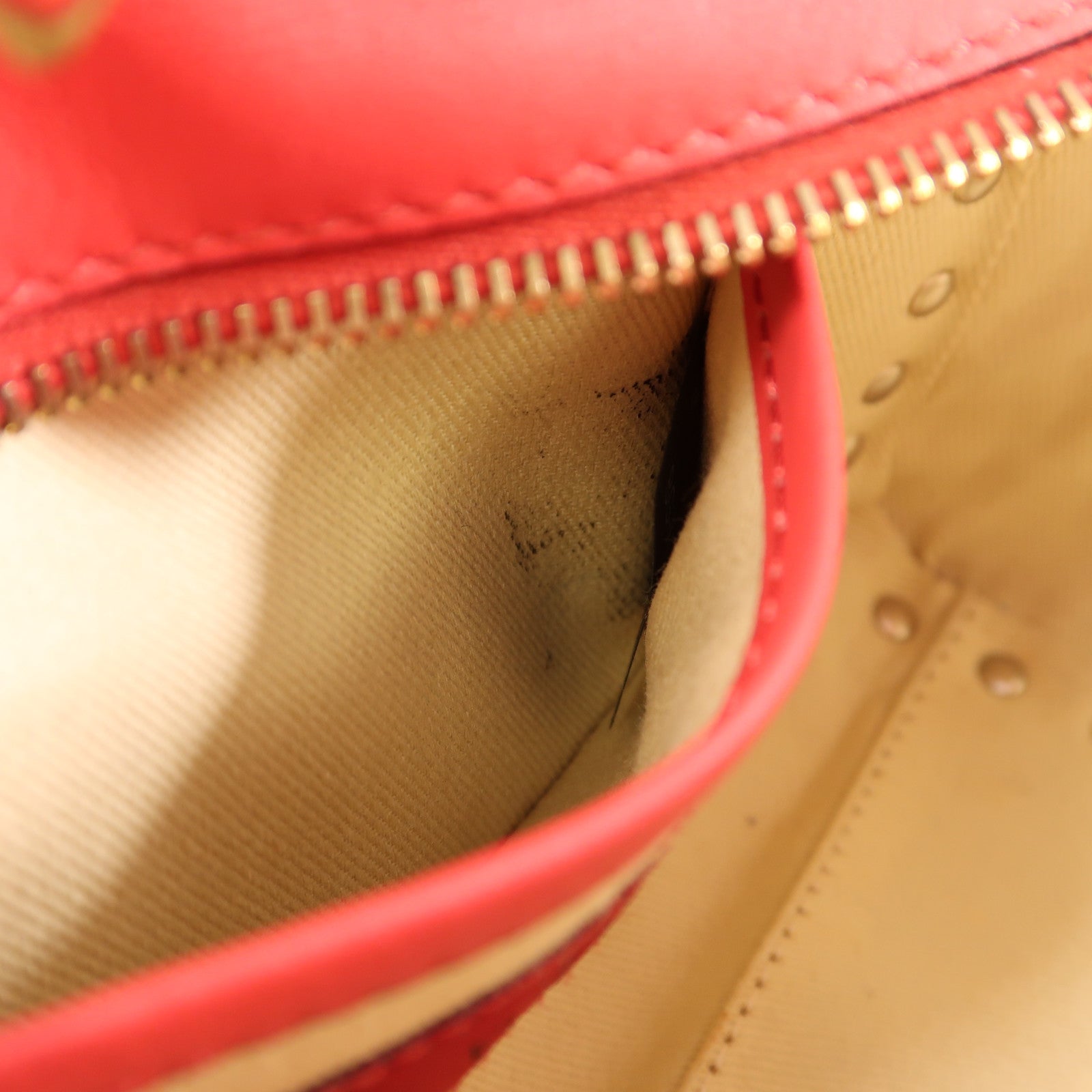 Valentino 牛皮皮革2 Way Shoulder Bag金扣手挽肩背兩用袋