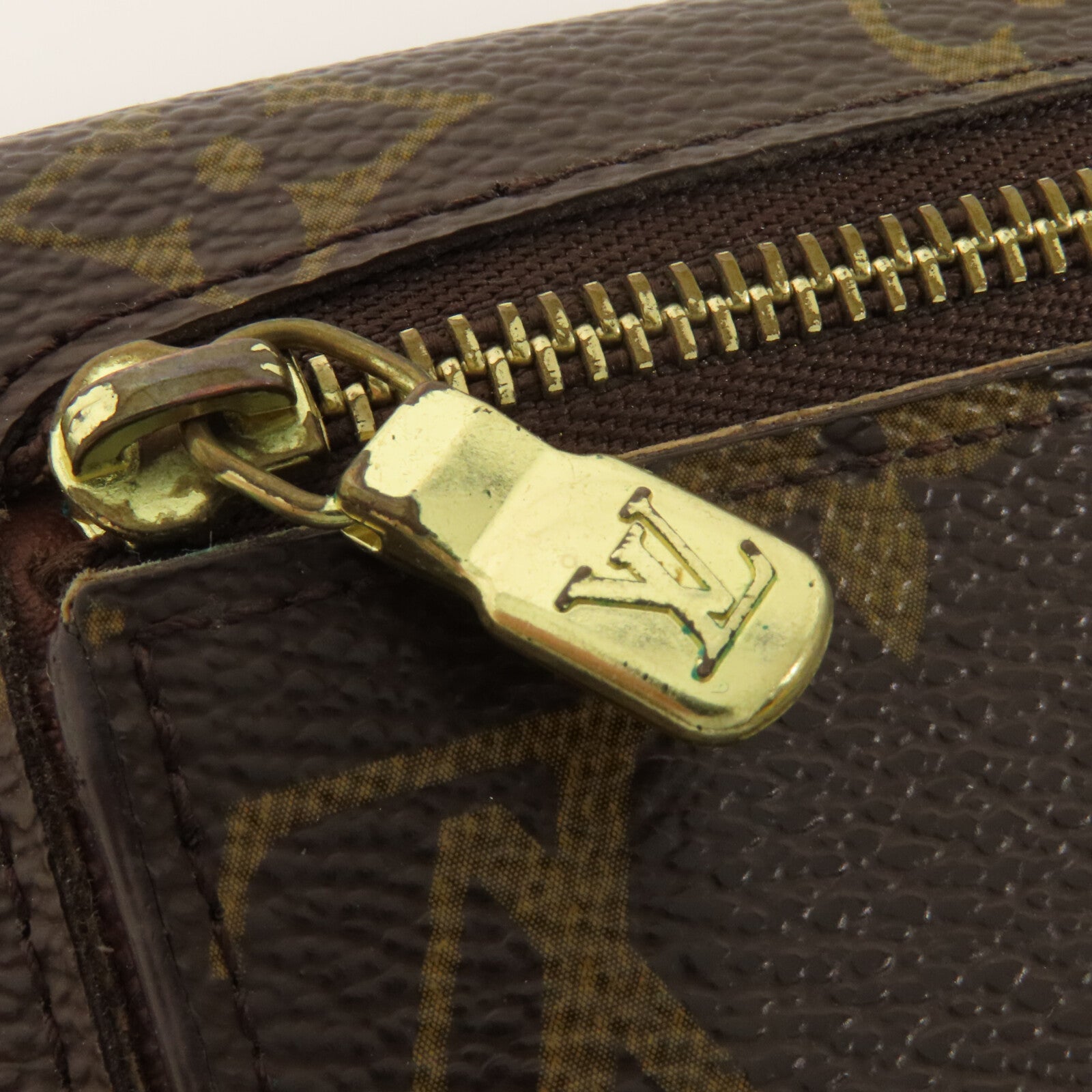 LOUIS VUITTON Monogram Koala Wallet金扣錢包