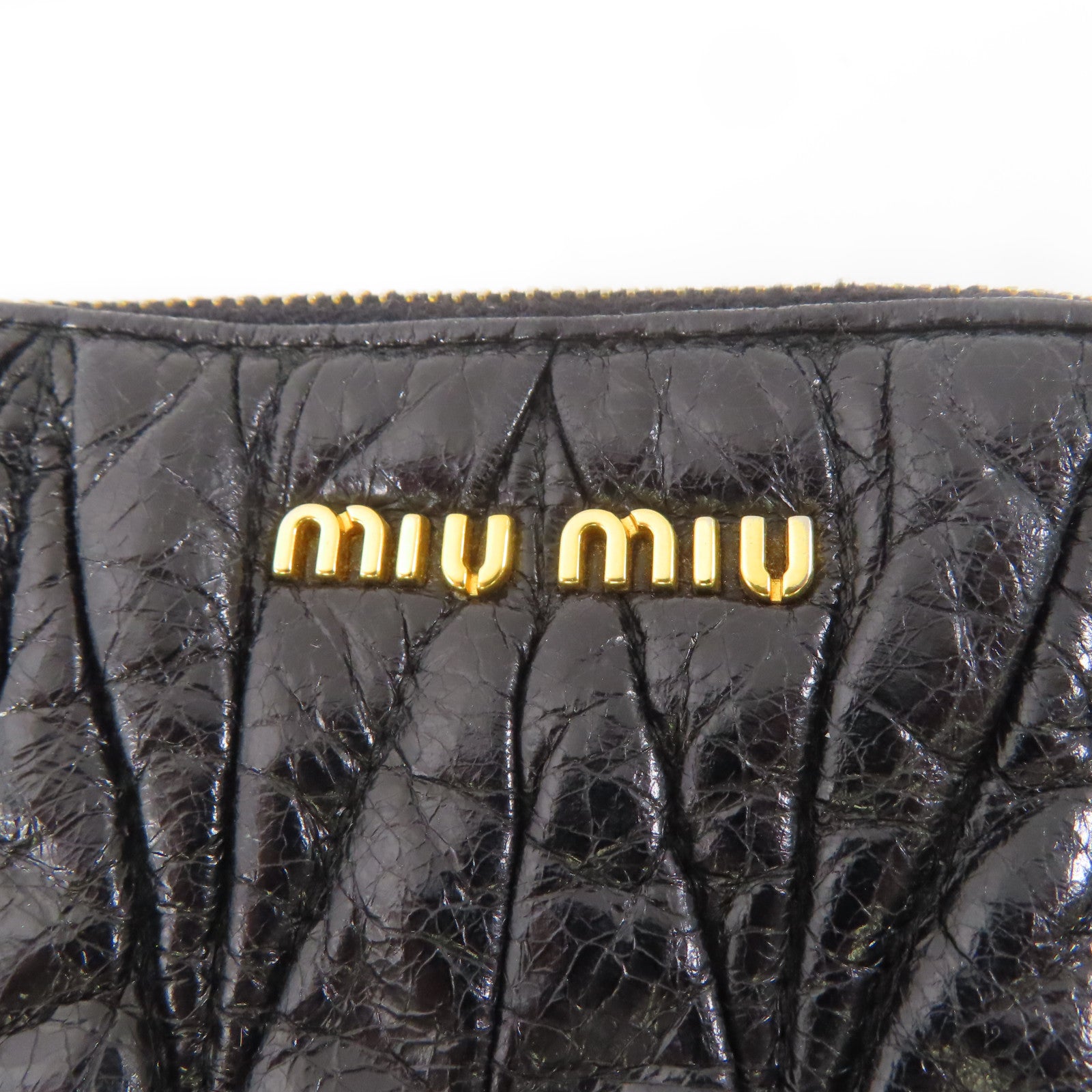 Miu Miu 皮革Shoulder Bag金扣肩背袋黑色