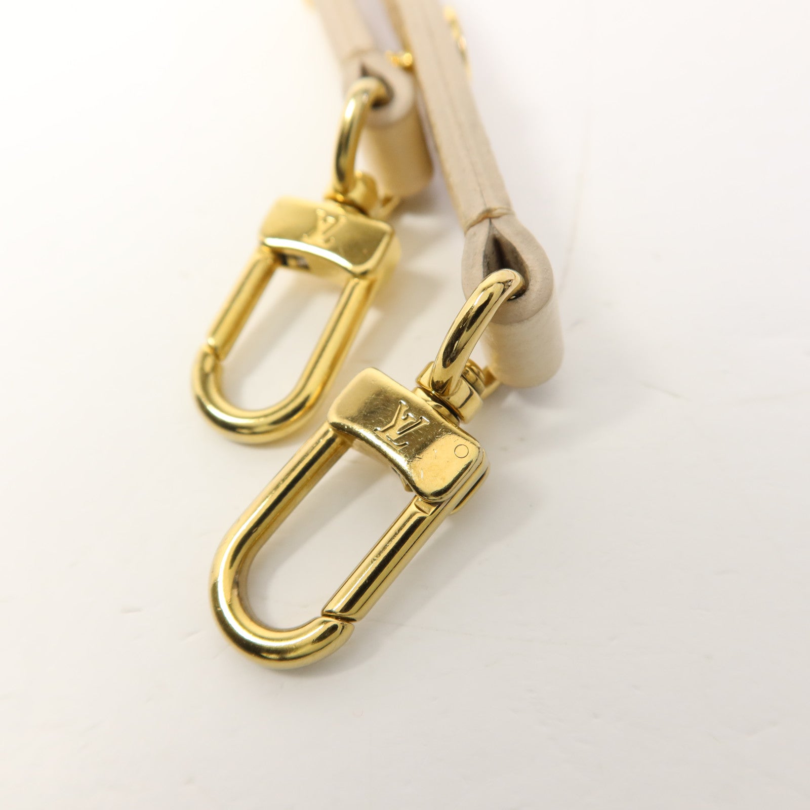 LOUIS VUITTON Monogram Empreinte Easy Pouch On Strap金扣手挽肩背兩用袋