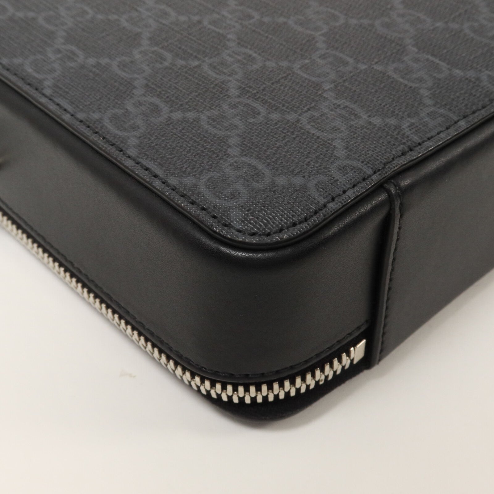 GUCCI 塗層帆布GG Supreme Mini肩背袋