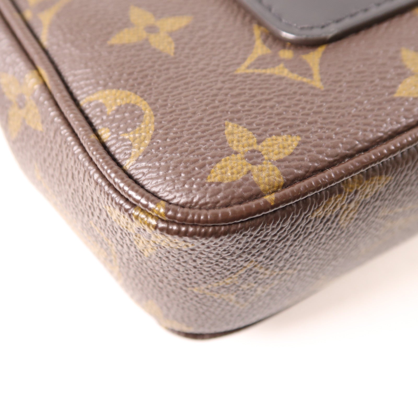 LOUIS VUITTON LV GHW Marceau Chain Shoulder Bag M46126 Monogram Brown