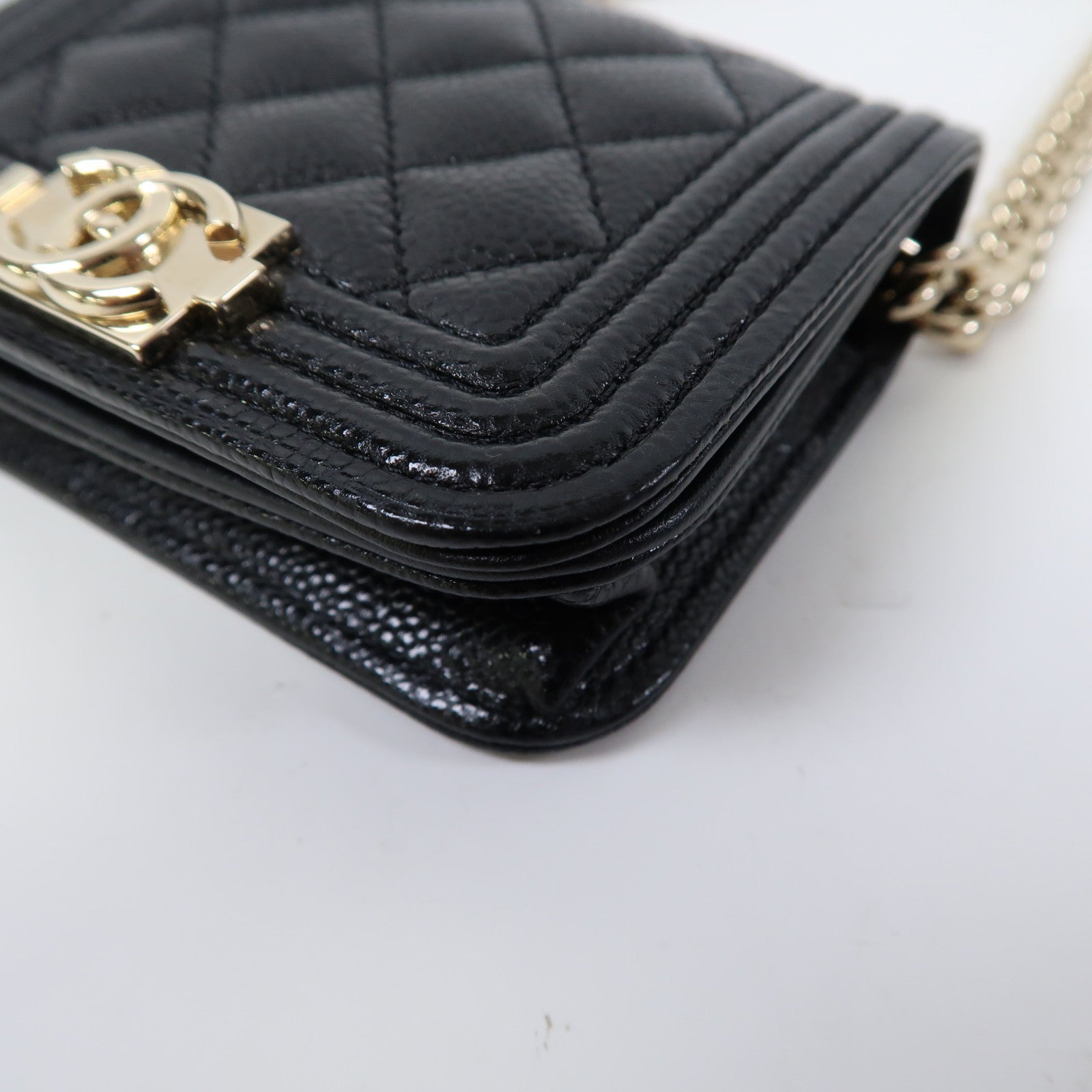 CHANEL 菱格Caviar皮革Waist Bag金扣腰包黑色