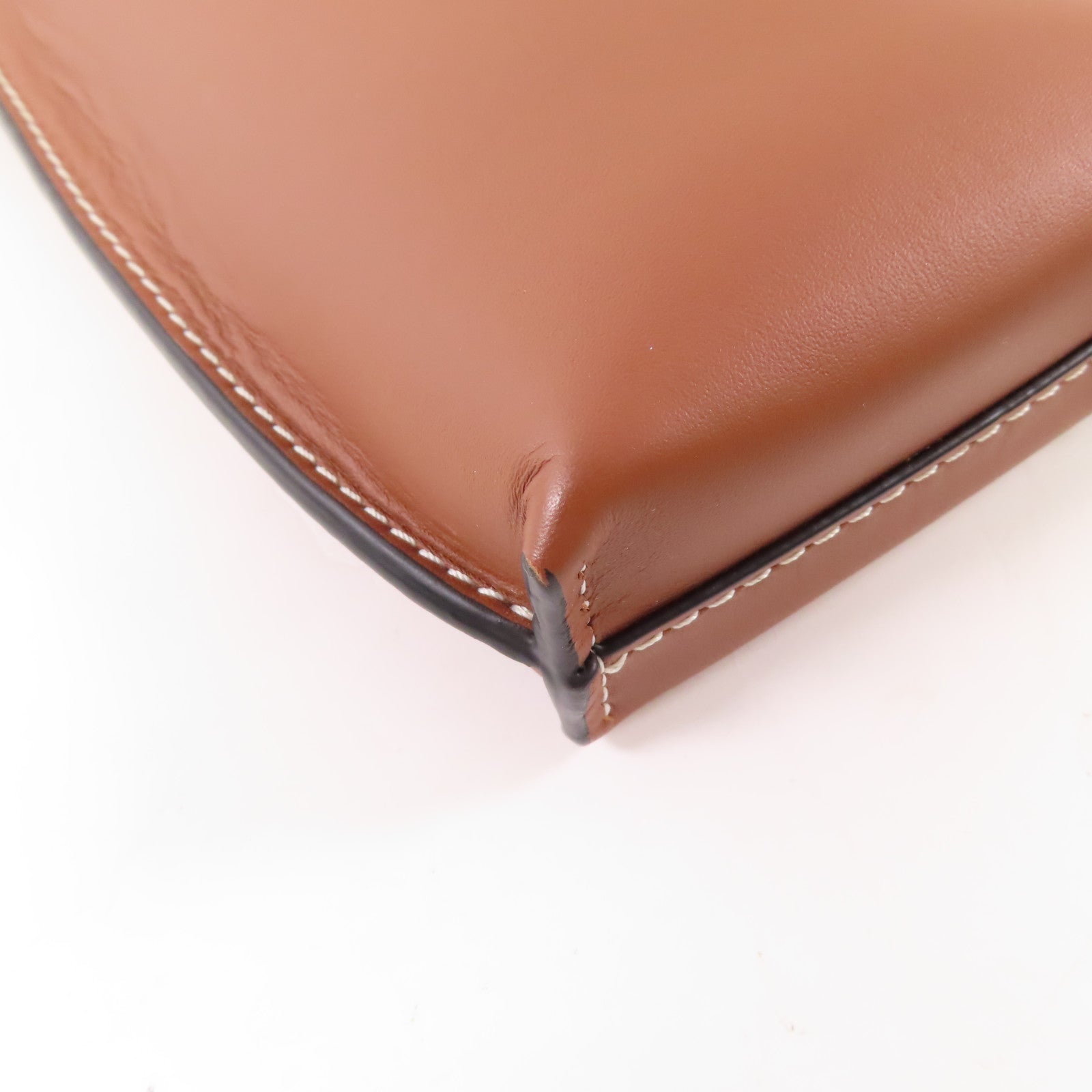 LOEWE 【激減優惠】牛皮皮革Gate Pocket銀扣肩背袋