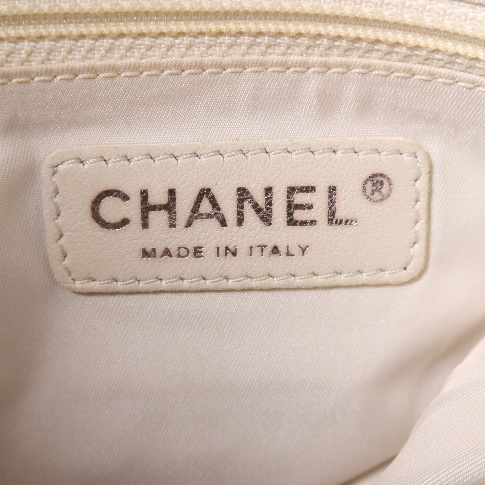 CHANEL 塗層帆布/尼龍Hand Bag銀扣手挽袋