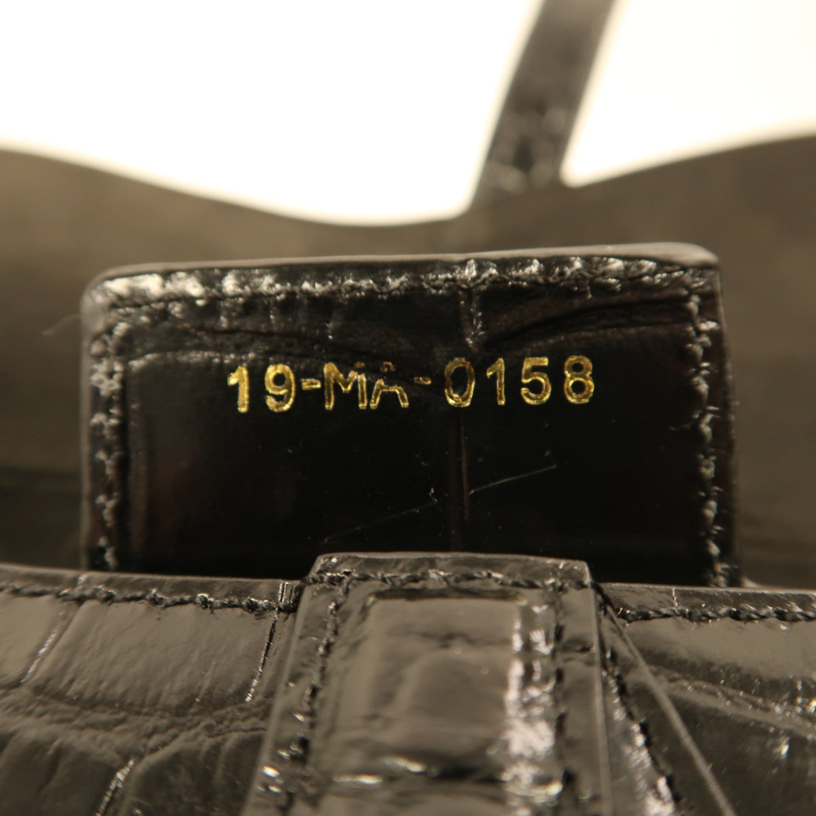 Dior Alligator皮革Saddle Bag金扣肩背袋黑色