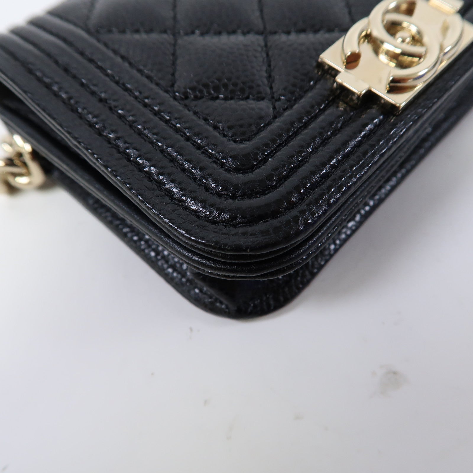 CHANEL 菱格Caviar皮革Waist Bag金扣腰包黑色