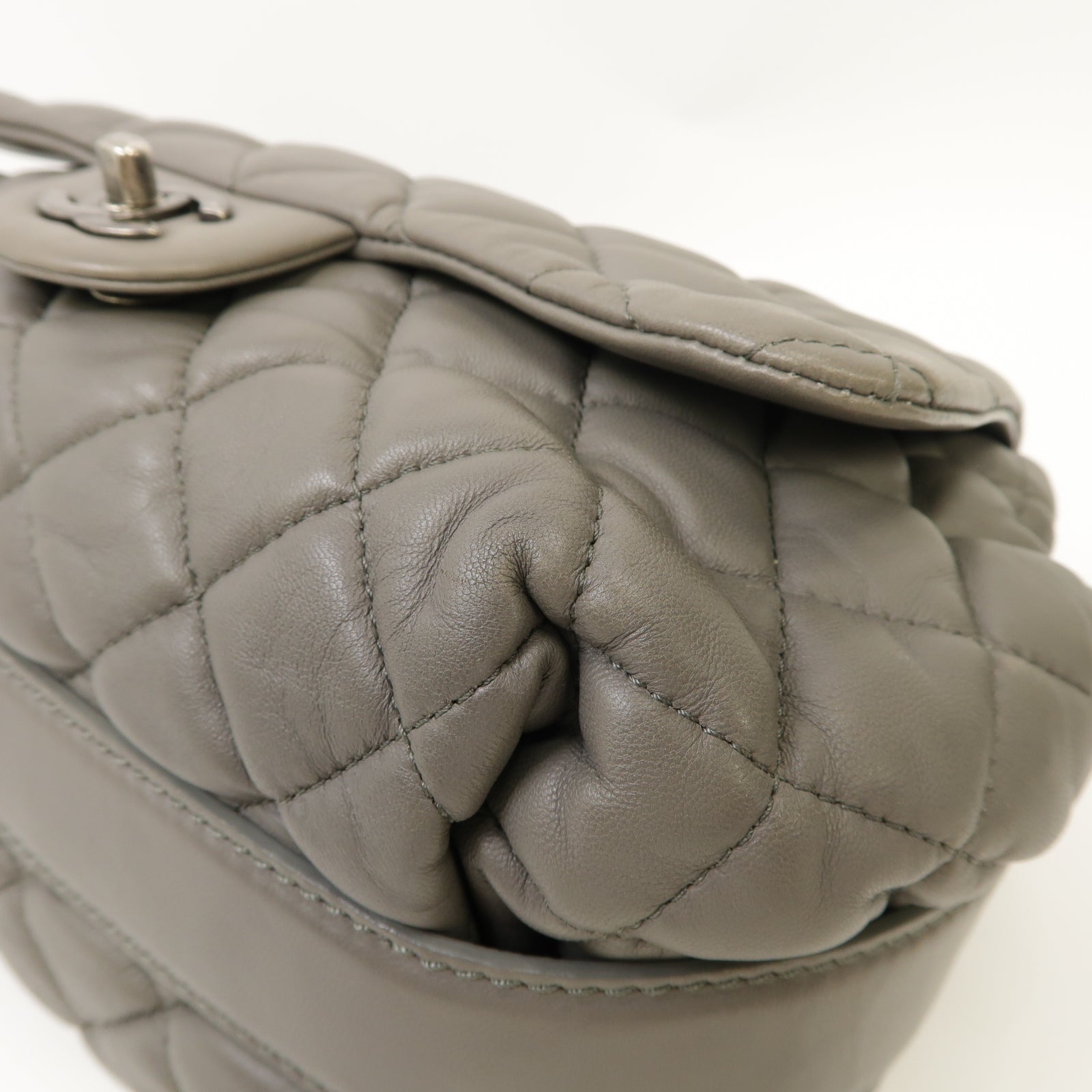 CHANEL 【激減優惠】菱格羊皮皮革Chain Shoulder Bag銀扣鏈帶肩背袋灰色