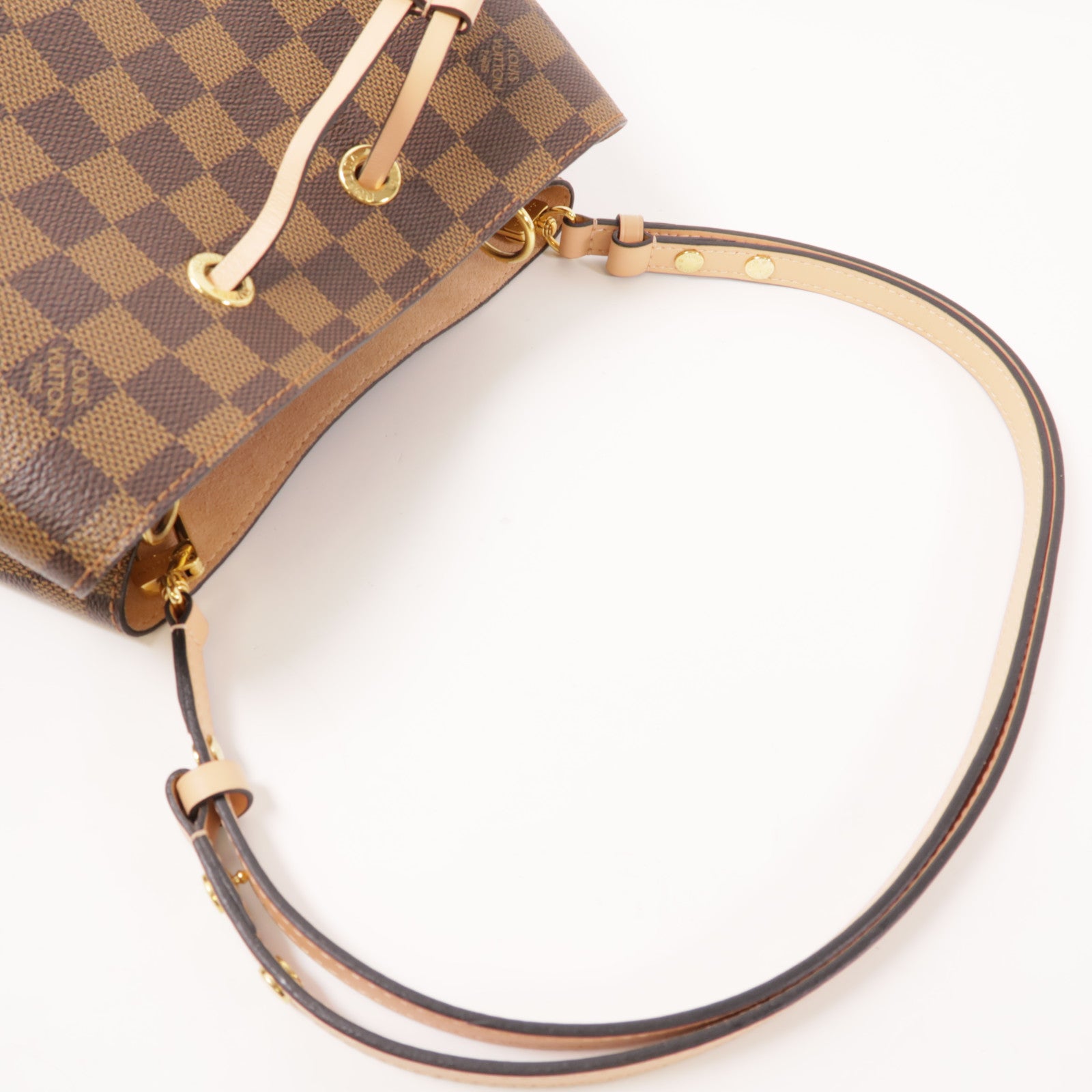 LOUIS VUITTON Damier NeoNoe金扣肩背袋