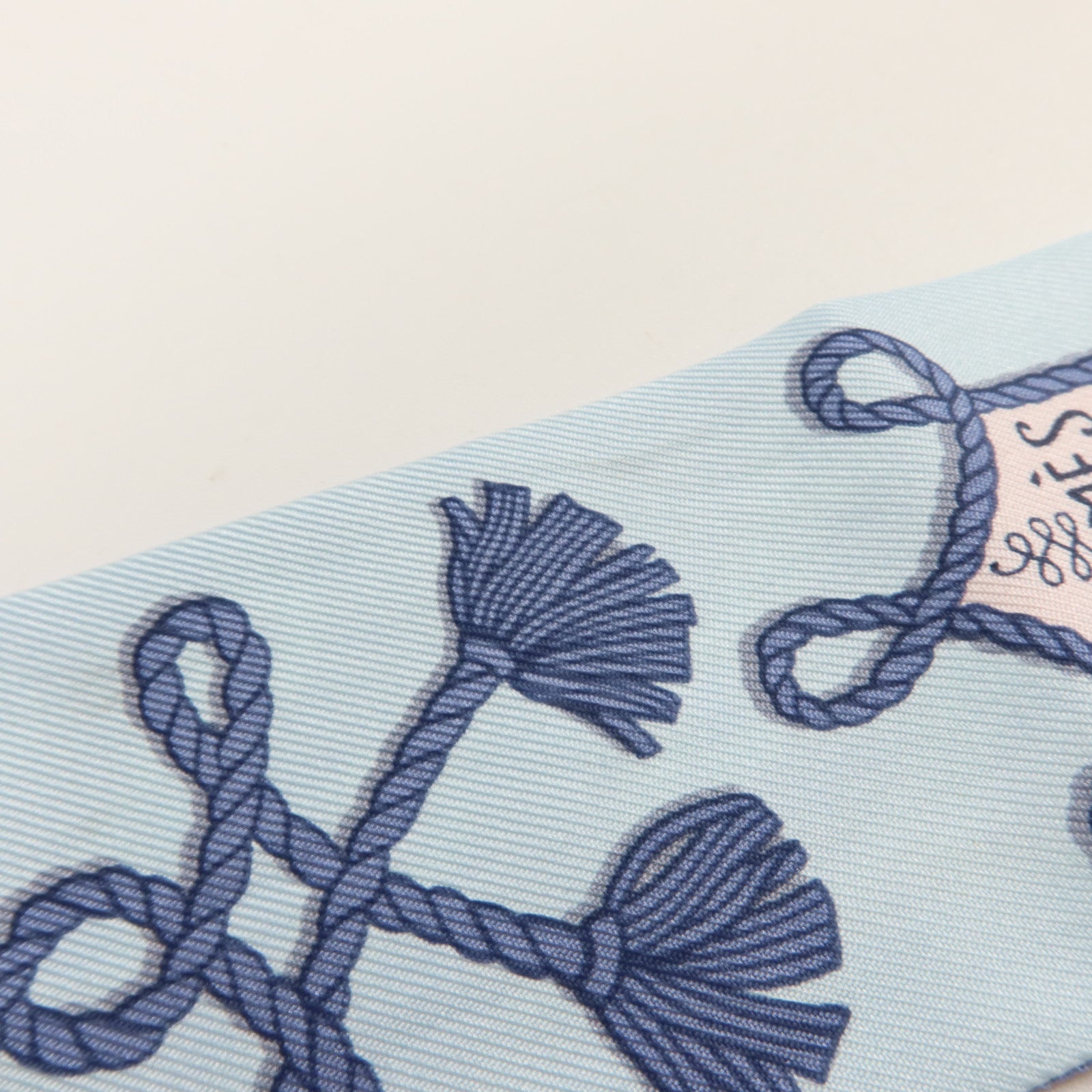 HERMES 絲質Twilly絲巾