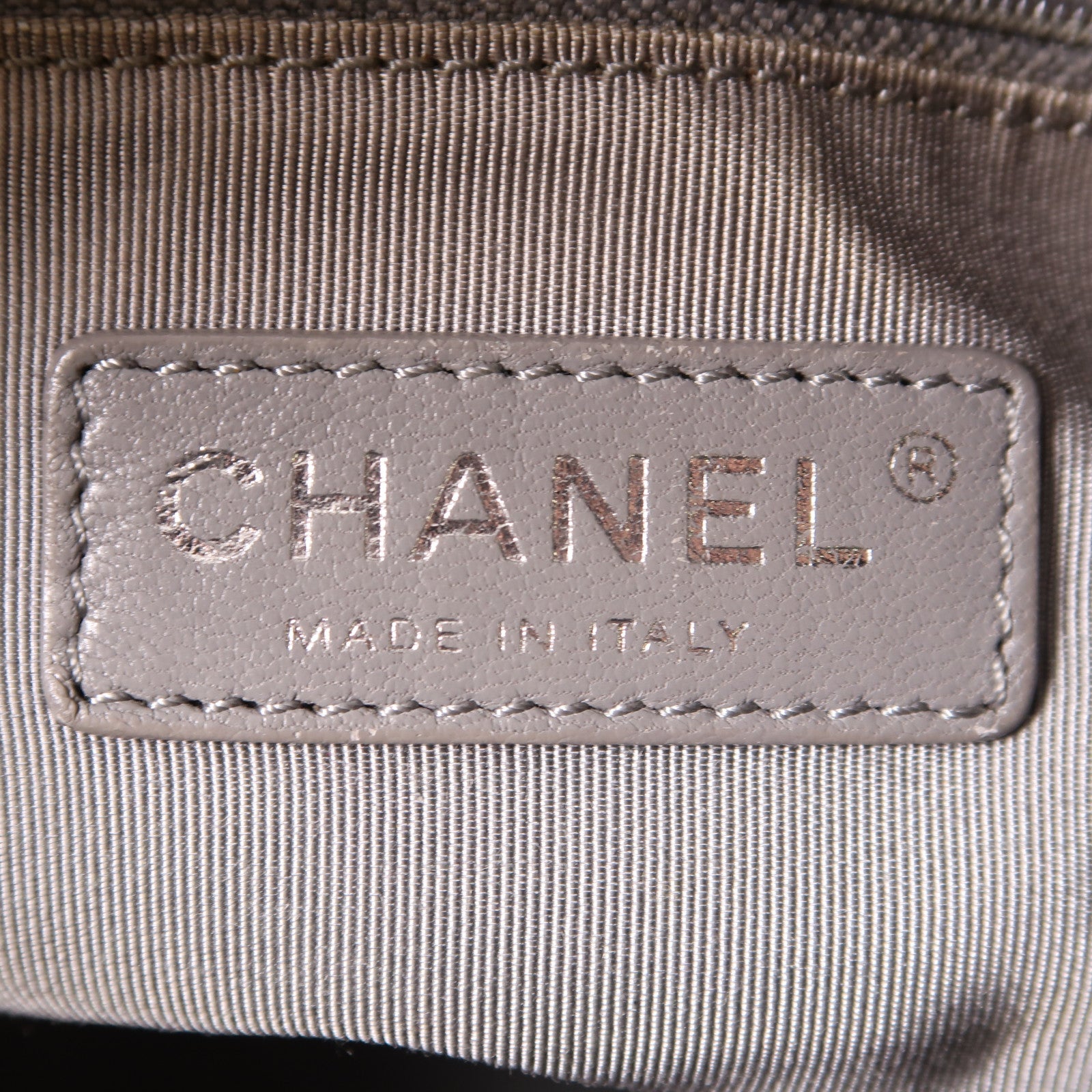 CHANEL 菱格牛皮皮革Chain Shoulder銀扣肩背袋黑色