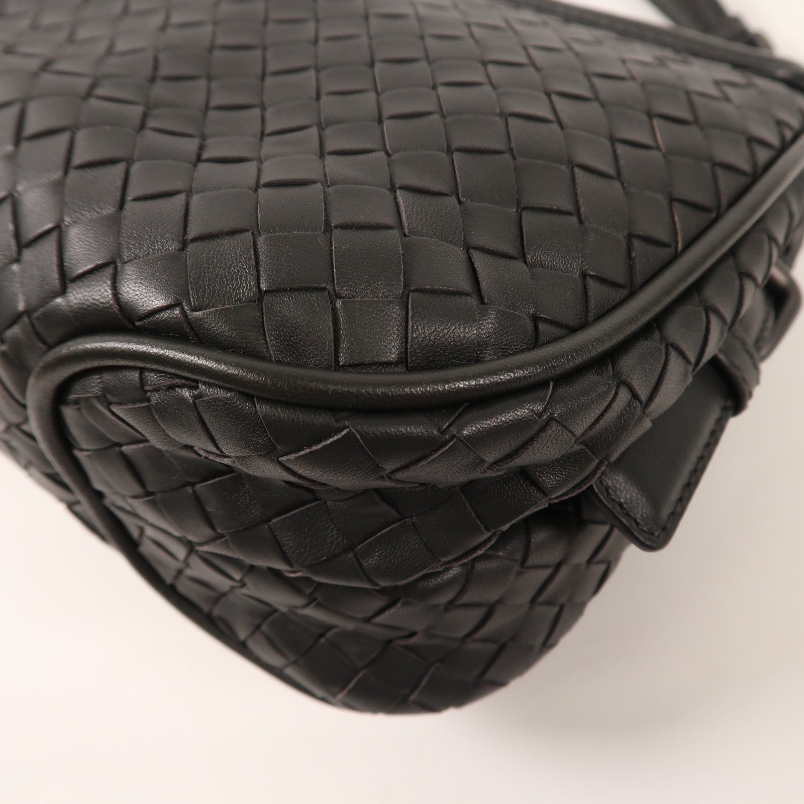 BOTTEGA VENETA 牛皮皮革Shoulder Bag鏈帶肩背袋