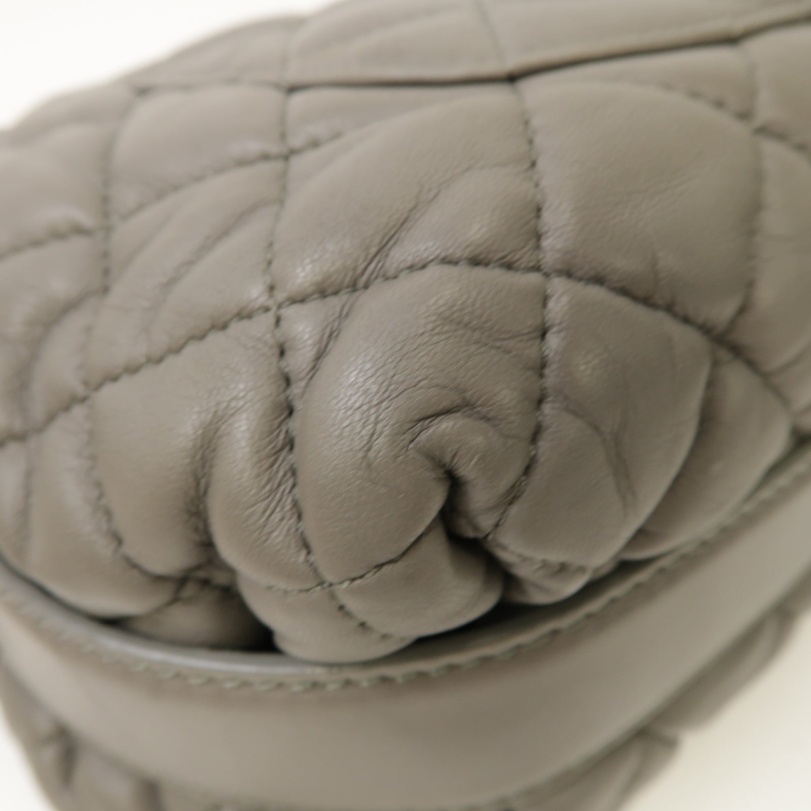 CHANEL 【激減優惠】菱格羊皮皮革Chain Shoulder Bag銀扣鏈帶肩背袋灰色