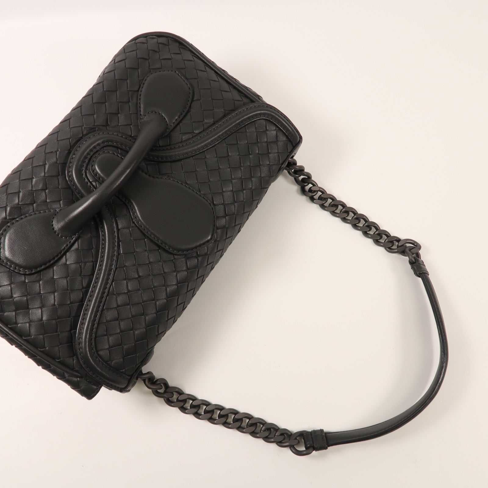 BOTTEGA VENETA 牛皮皮革Shoulder Bag鏈帶肩背袋