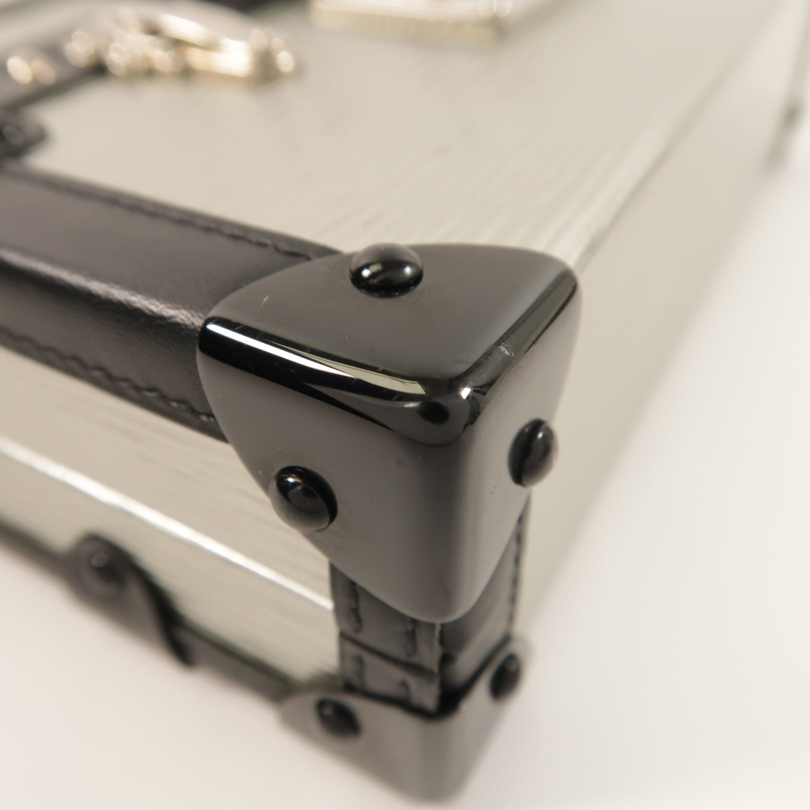 LOUIS VUITTON Epi Petite Malle肩背袋