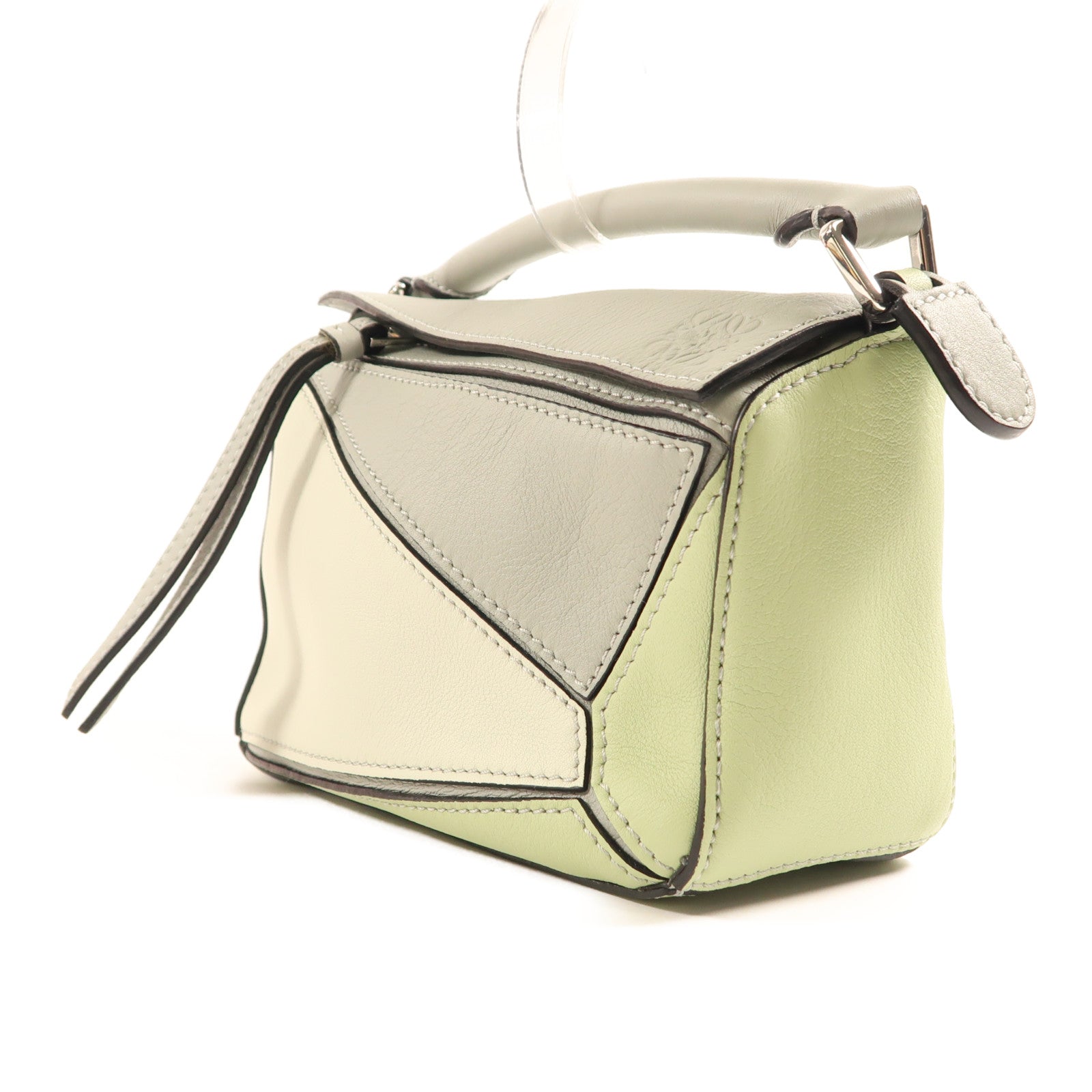 LOEWE 牛皮皮革Mini Puzzle銀扣手挽肩背兩用袋