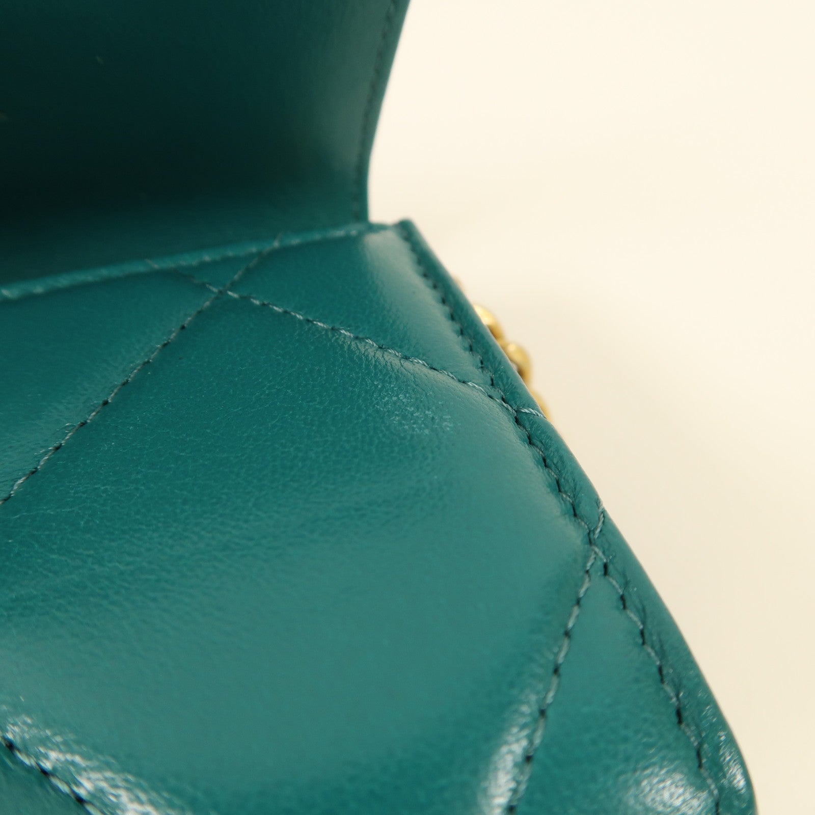 CHANEL 羊皮皮革C19 Card Case Chain Shoulder Bag鏈帶肩背袋