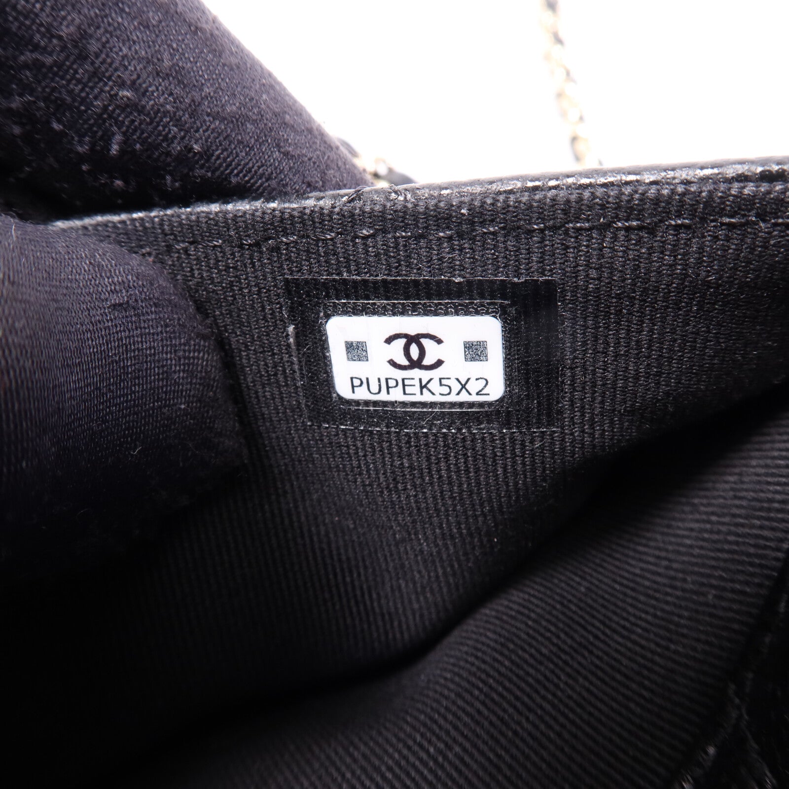 CHANEL 牛皮皮革Camera Bag金扣鏈帶肩背袋