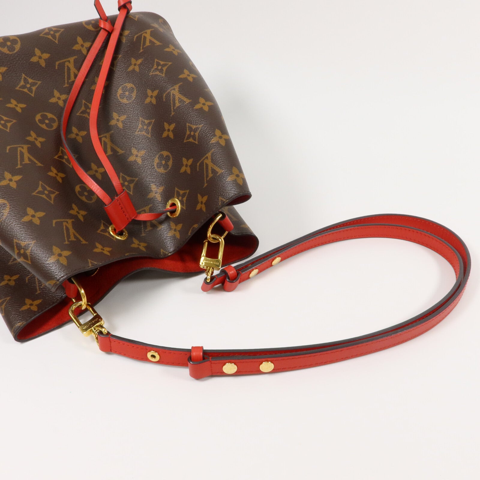 LOUIS VUITTON Monogram Neo Noe Bucket Bag肩背袋
