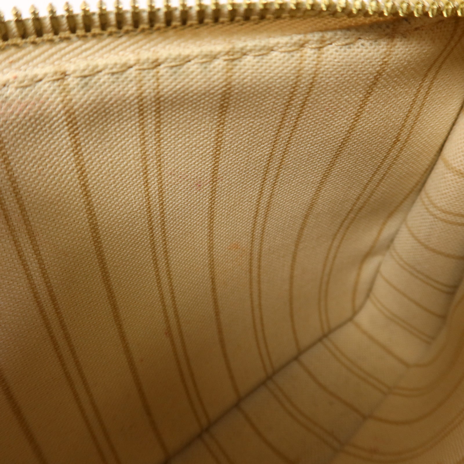 LOUIS VUITTON Monogram Empreinte Easy Pouch On Strap金扣手挽肩背兩用袋