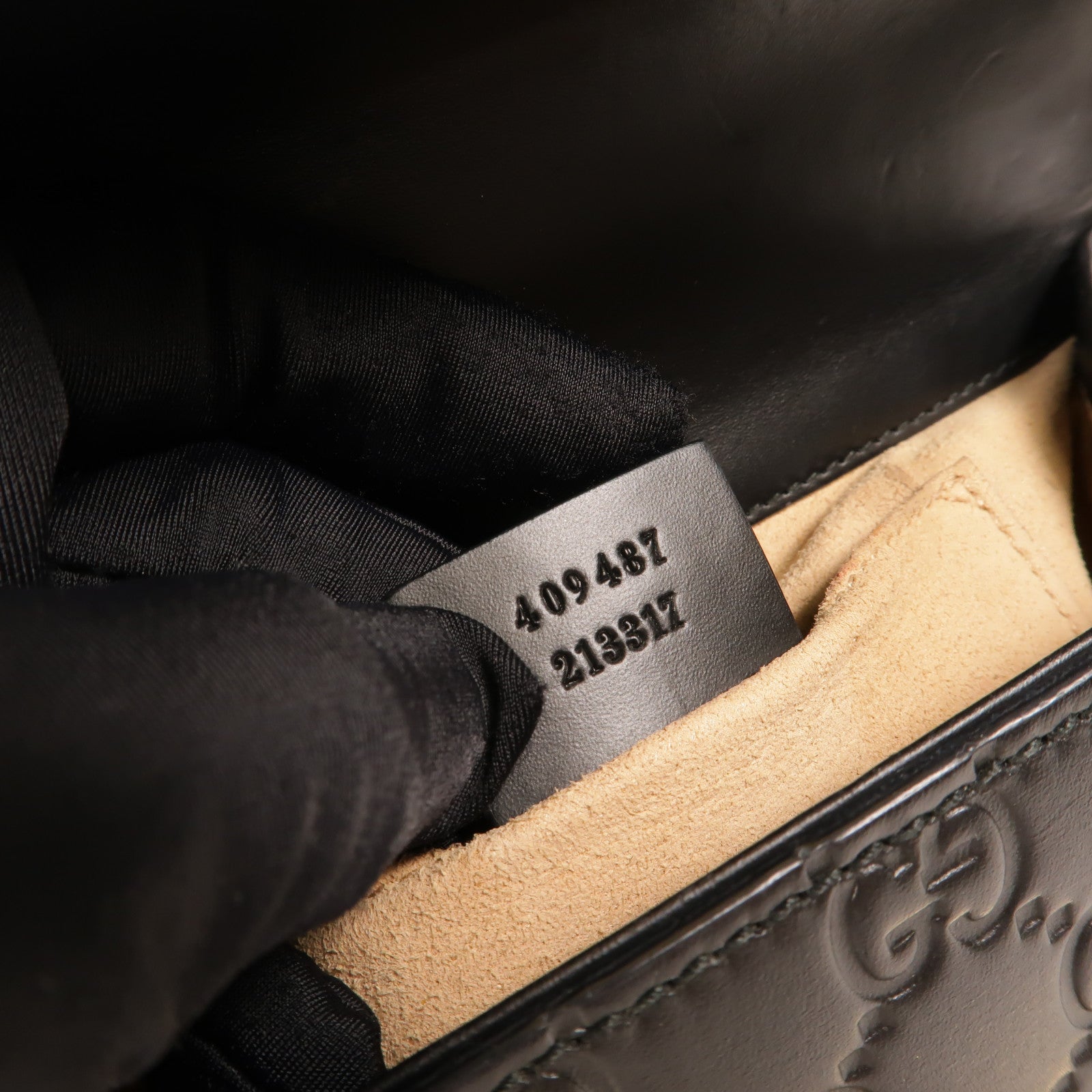 GUCCI 牛皮皮革Padlock Small金扣鏈帶肩背袋