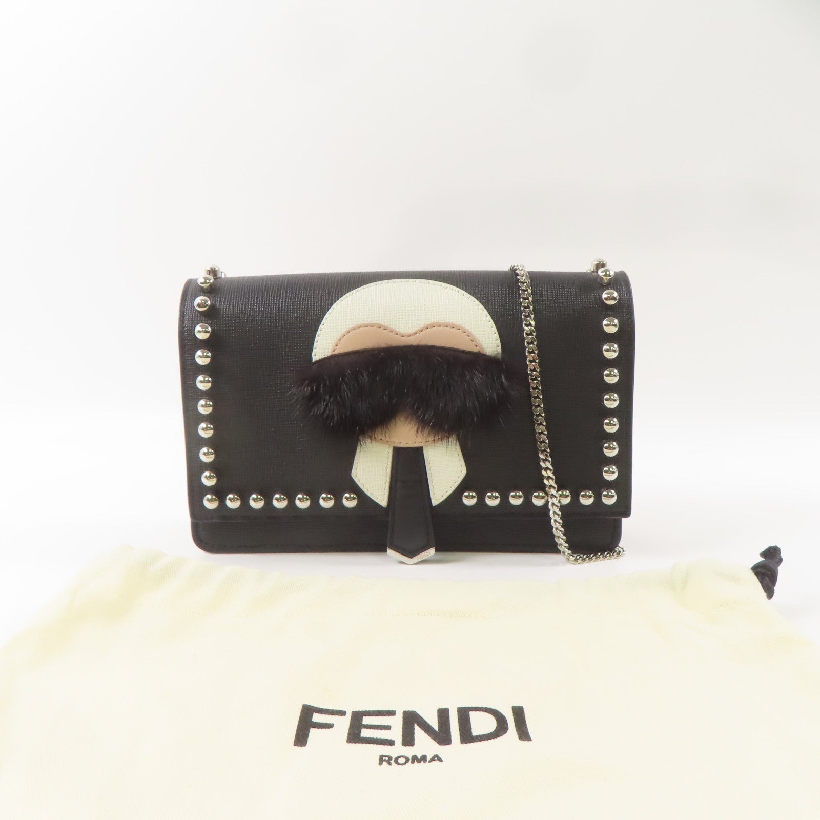 FENDI 牛皮皮革/Fur Karlito Wallet On Chain銀扣鏈帶肩背袋黑色