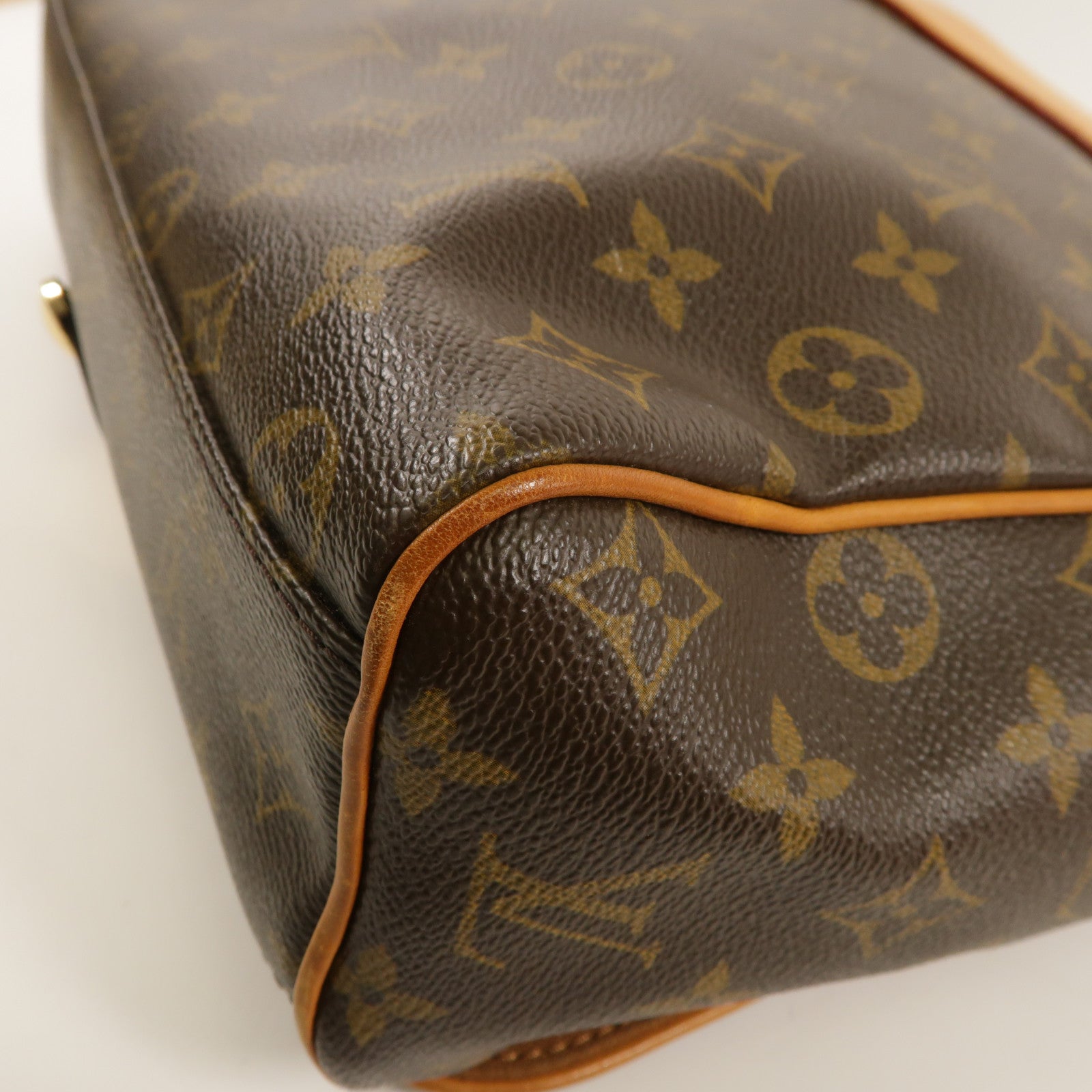 LOUIS VUITTON 【激減優惠】Monogram Abbesses金扣肩背袋