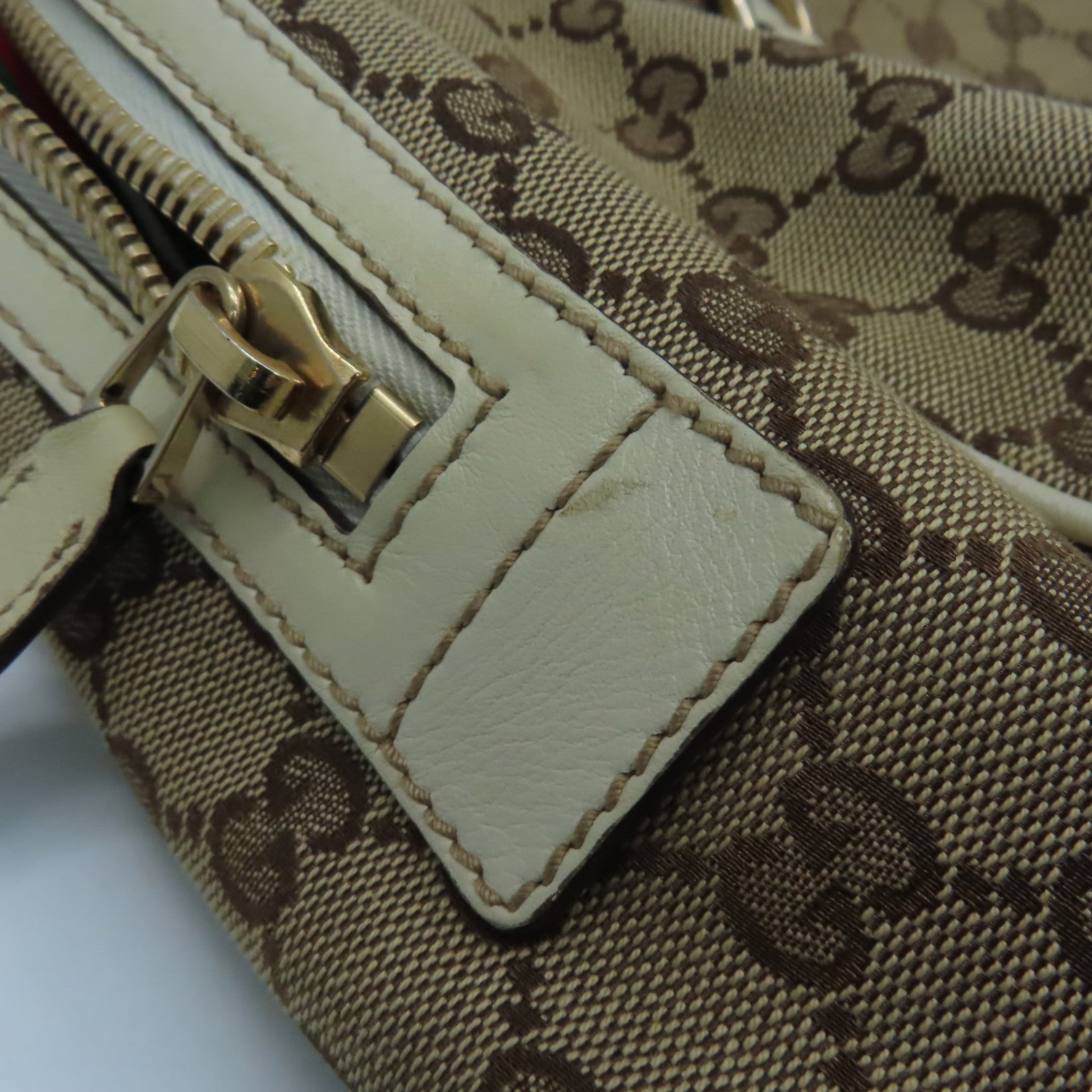 GUCCI 帆布/牛皮皮革Shoulder Bag金扣肩背袋白色