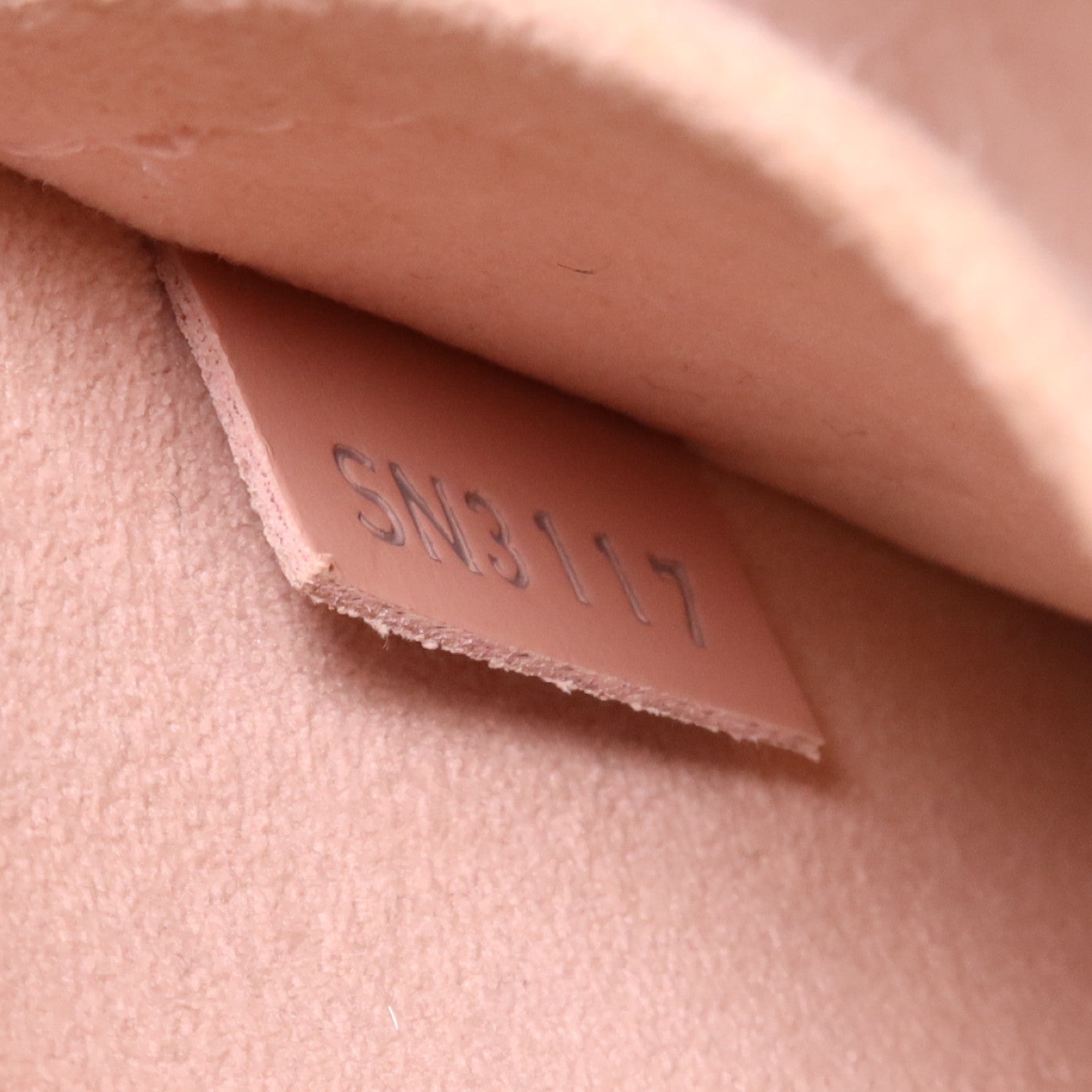 LOUIS VUITTON Epi Alma BB銀扣手挽肩背兩用袋