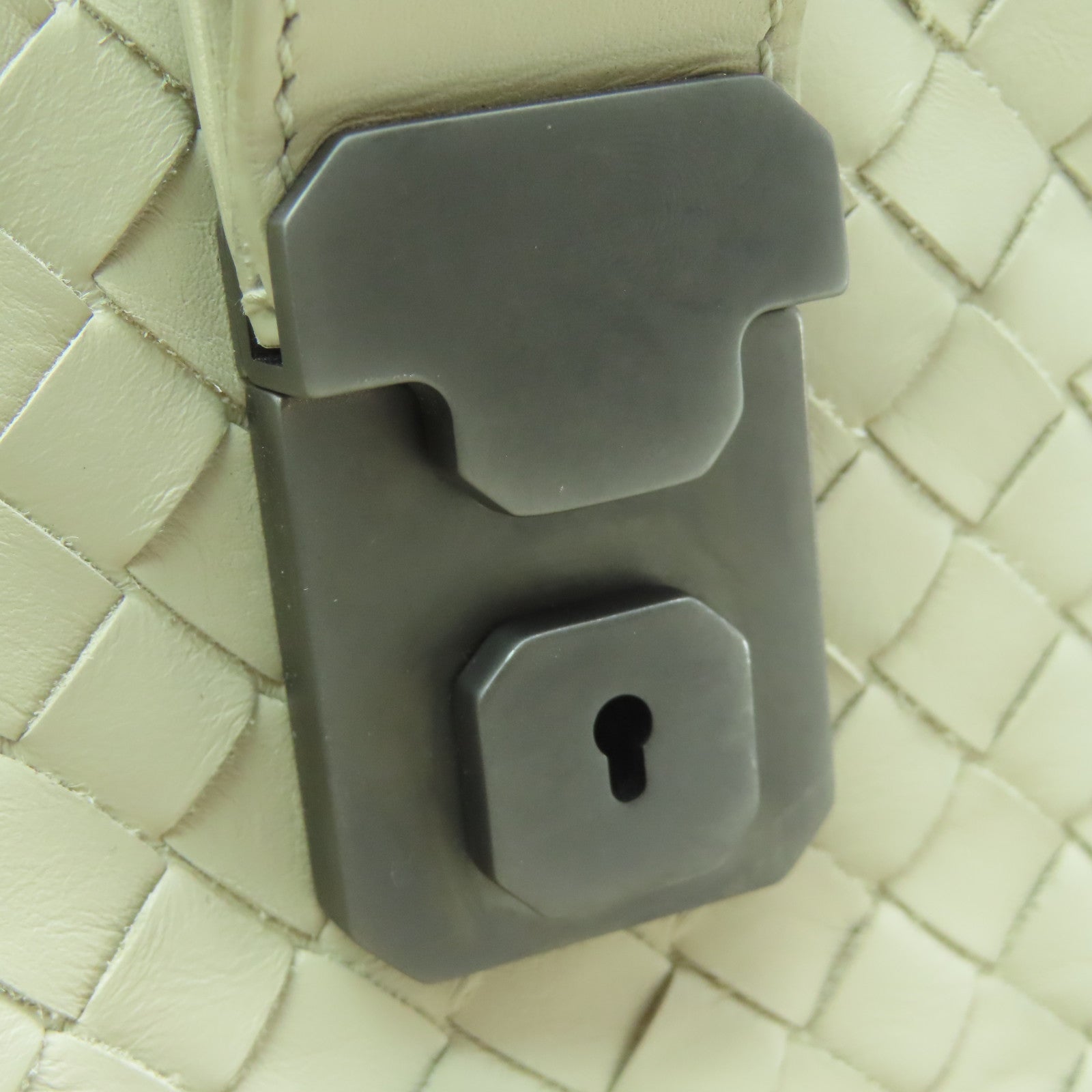 BOTTEGA VENETA Textured Leather Shoulder Bag Beige