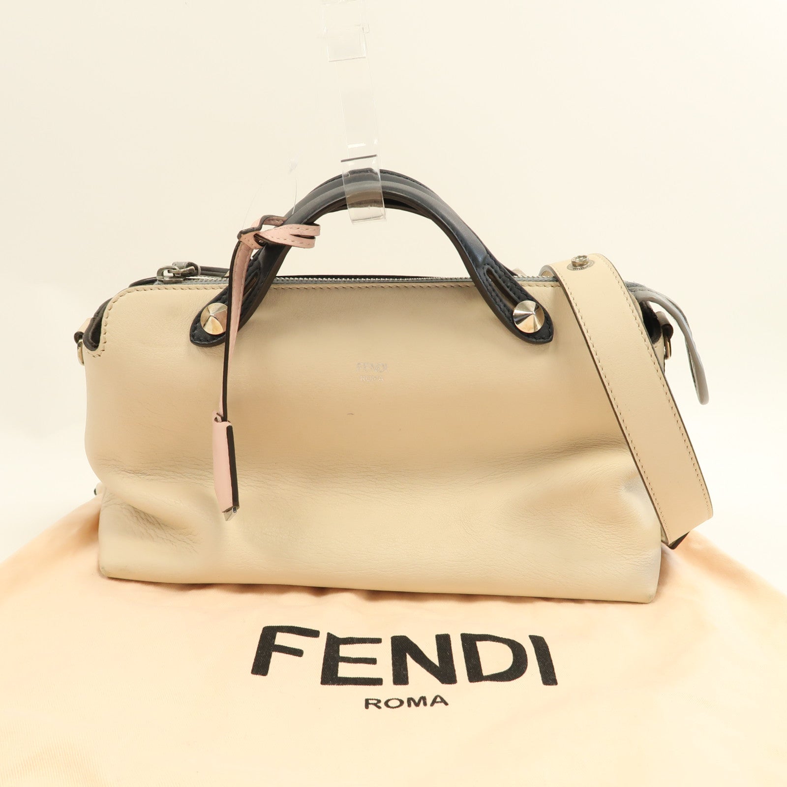 FENDI 牛皮皮革By the Way銀扣手挽肩背兩用袋米色