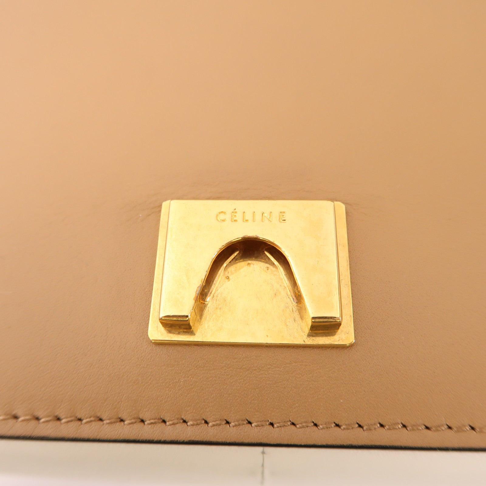 CELINE 牛皮皮革Frame Bag金扣肩背袋