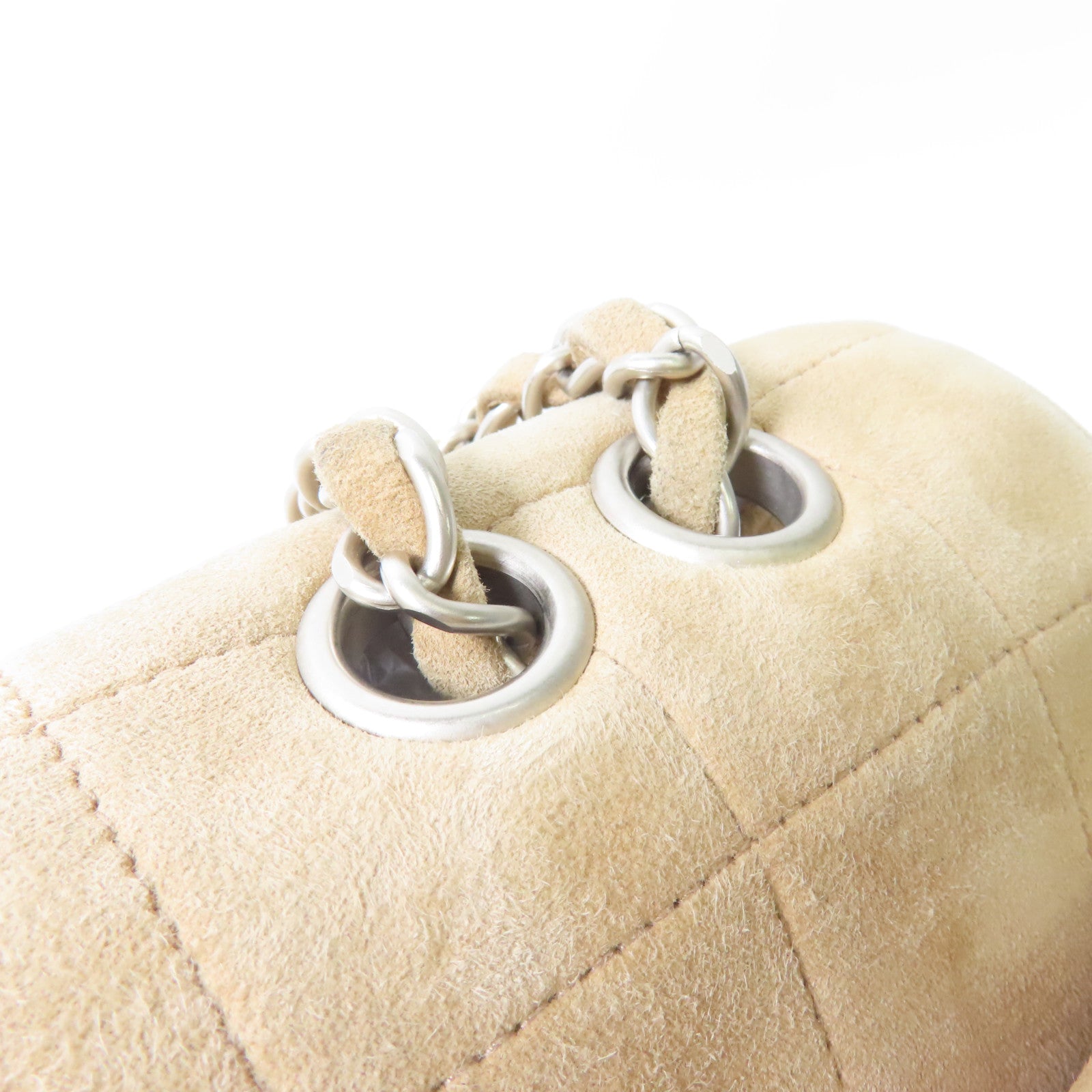 CHANEL 麂皮皮革2.55 Chain Shoulder Bag銀扣鏈帶肩背袋米色