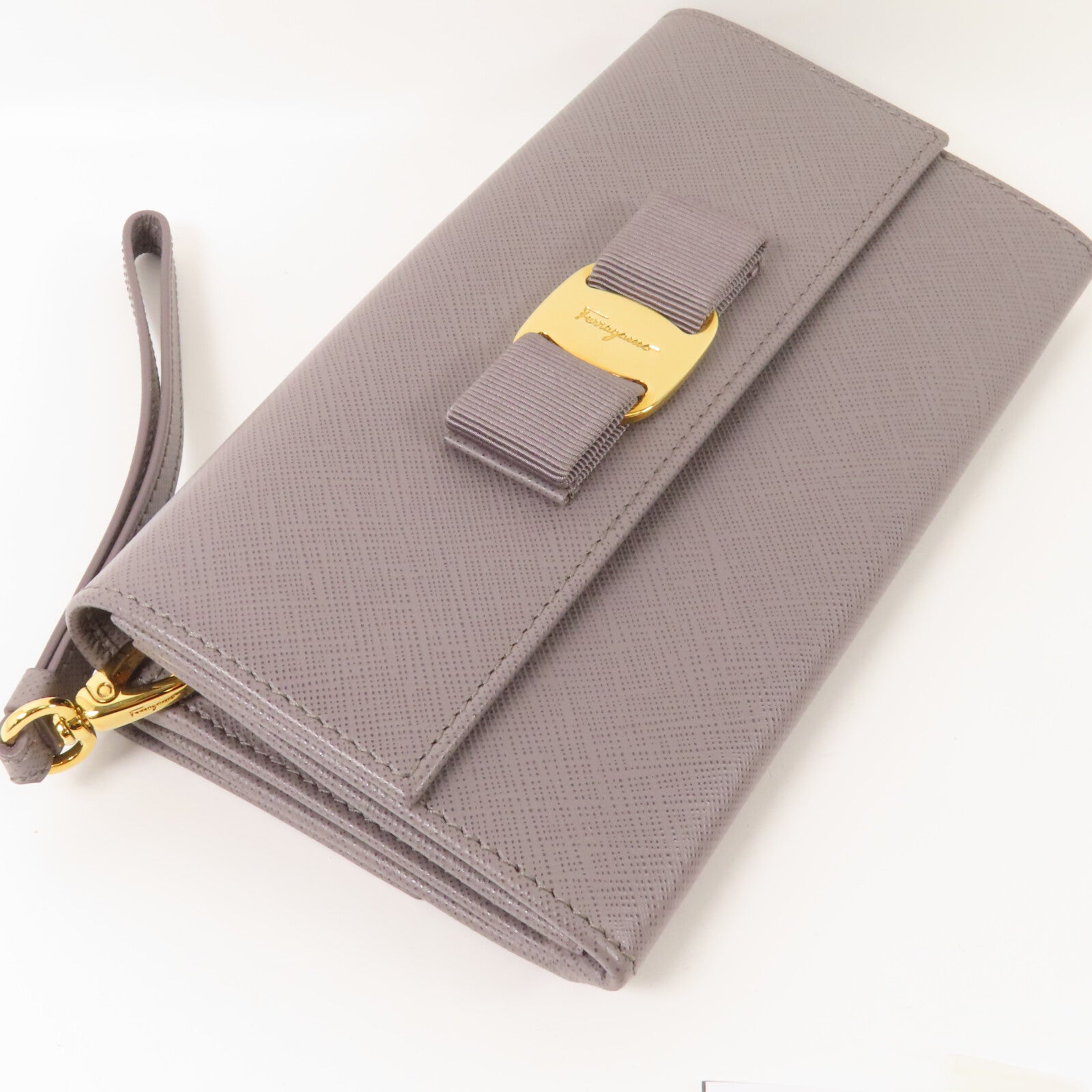 Salvatore Ferragamo 【激減優惠】牛皮皮革Long Wallet金扣長錢包