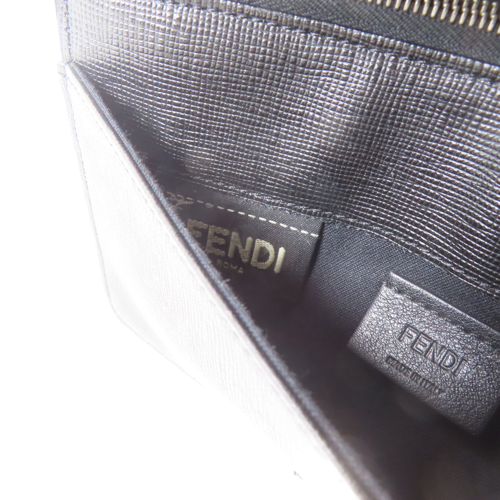 FENDI 牛皮皮革/Fur Karlito Wallet On Chain銀扣鏈帶肩背袋黑色