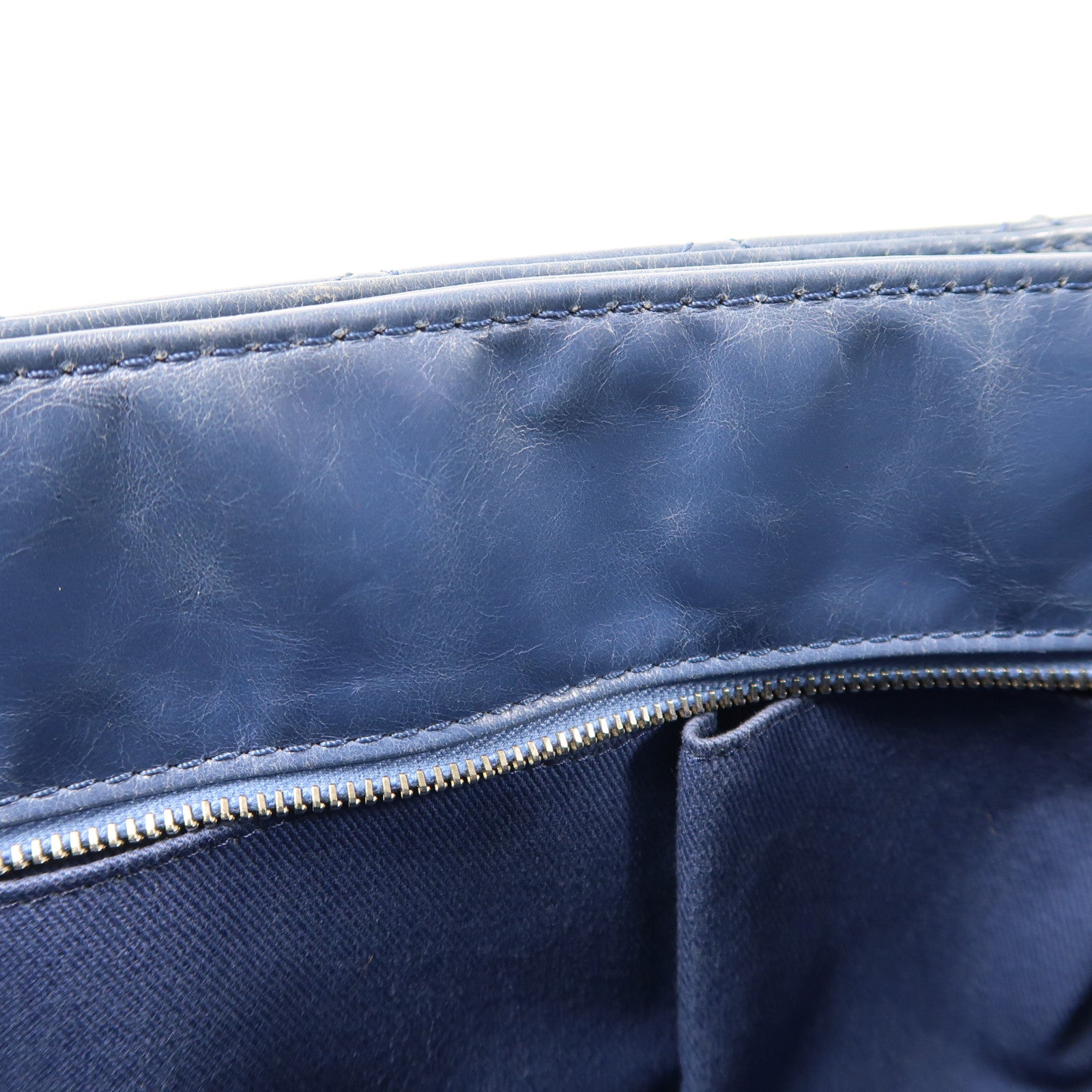 CHANEL 牛皮皮革Shoulder Bag銀扣肩背袋