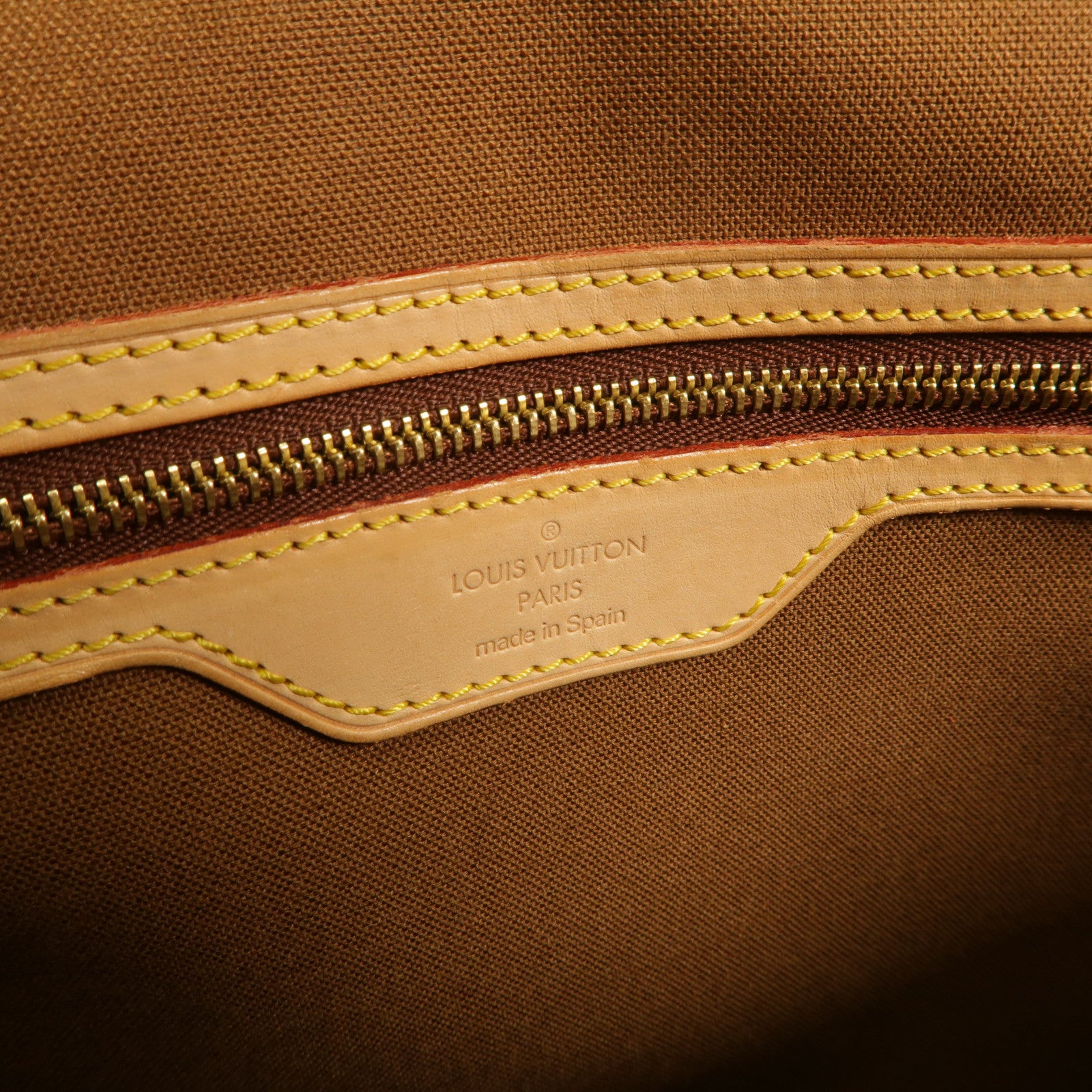 LOUIS VUITTON 【激減優惠】Monogram Abbesses金扣肩背袋