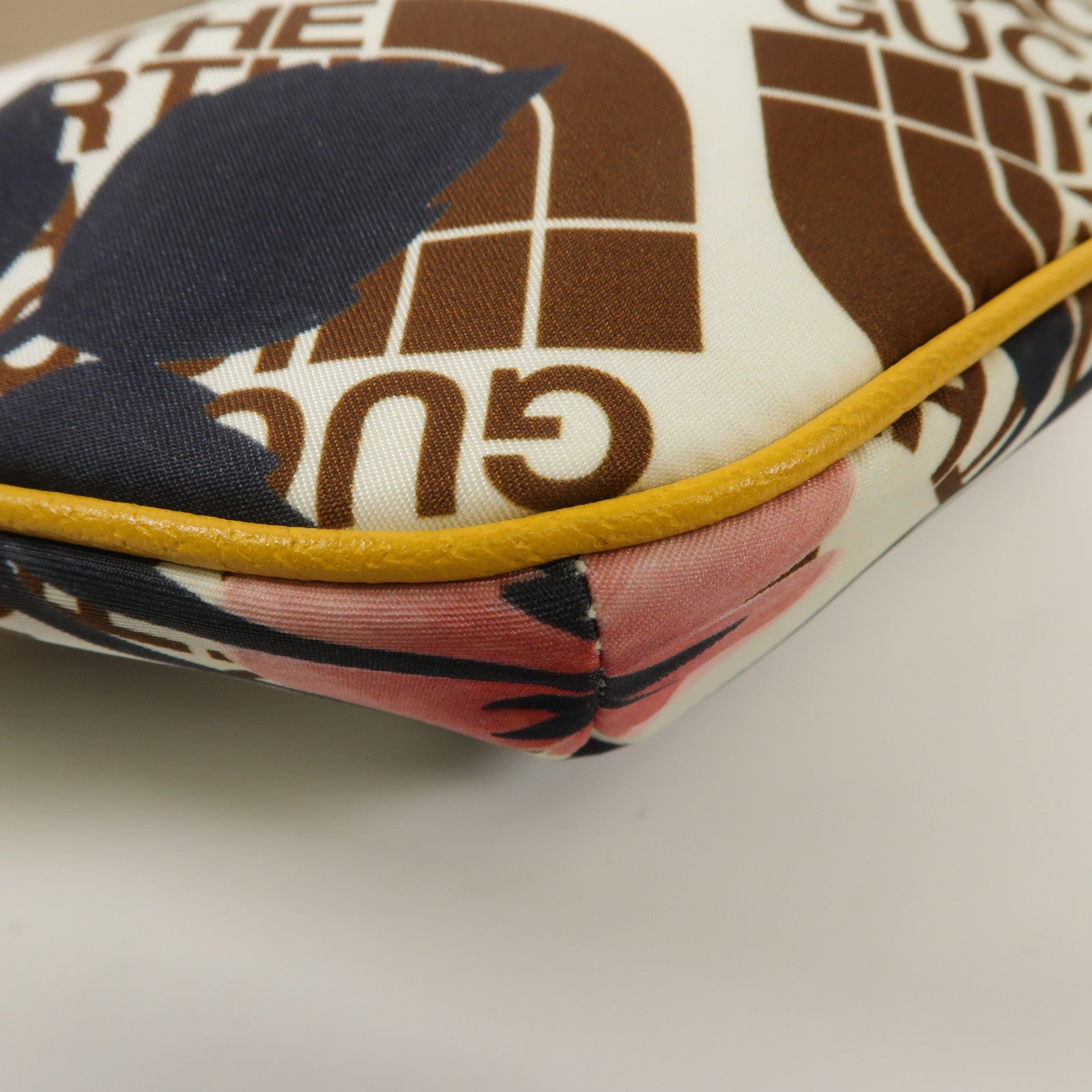 GUCCI GG The North Face Wrap Waist Bag Shoulder Bag Nylon Multicolor